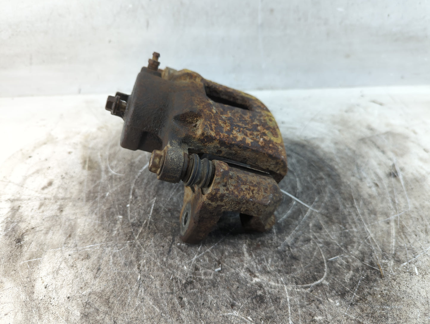 1994-1999 Buick Lesabre Rear Passenger Right Brake Caliper
