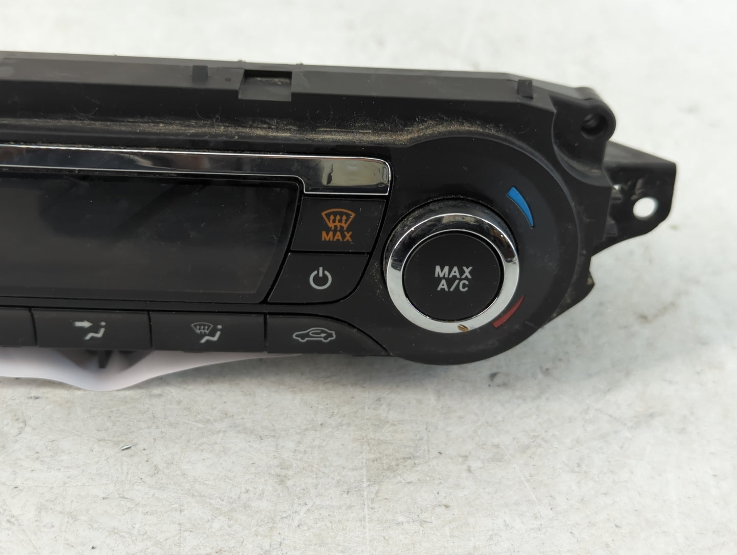 2013-2016 Ford C-Max Climate Control Module Temperature AC/Heater Replacement P/N:DM5T-18C612-AG Fits Fits 2013 2014 2015 2016 OEM Used Auto Parts - Oemusedautoparts1.com