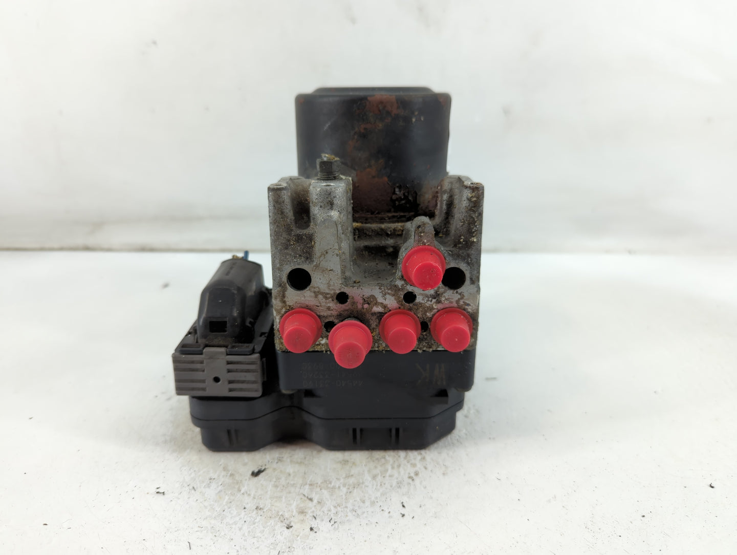 2010-2011 Lexus Es350 ABS Pump Control Module Replacement P/N:44540-33190 Fits Fits 2010 2011 OEM Used Auto Parts - Oemusedautoparts1.com