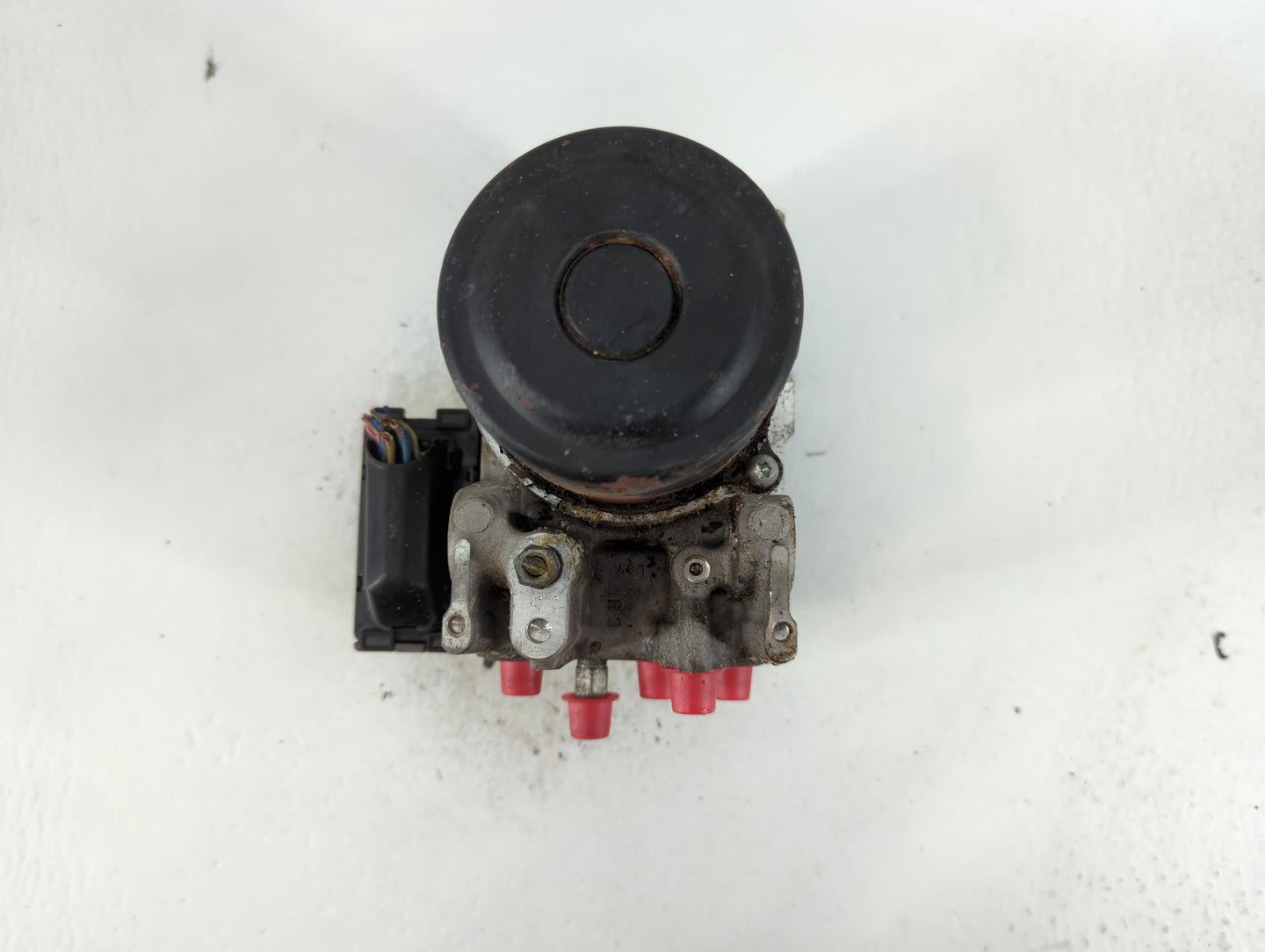 2010-2011 Lexus Es350 ABS Pump Control Module Replacement P/N:44540-33190 Fits Fits 2010 2011 OEM Used Auto Parts - Oemusedautoparts1.com