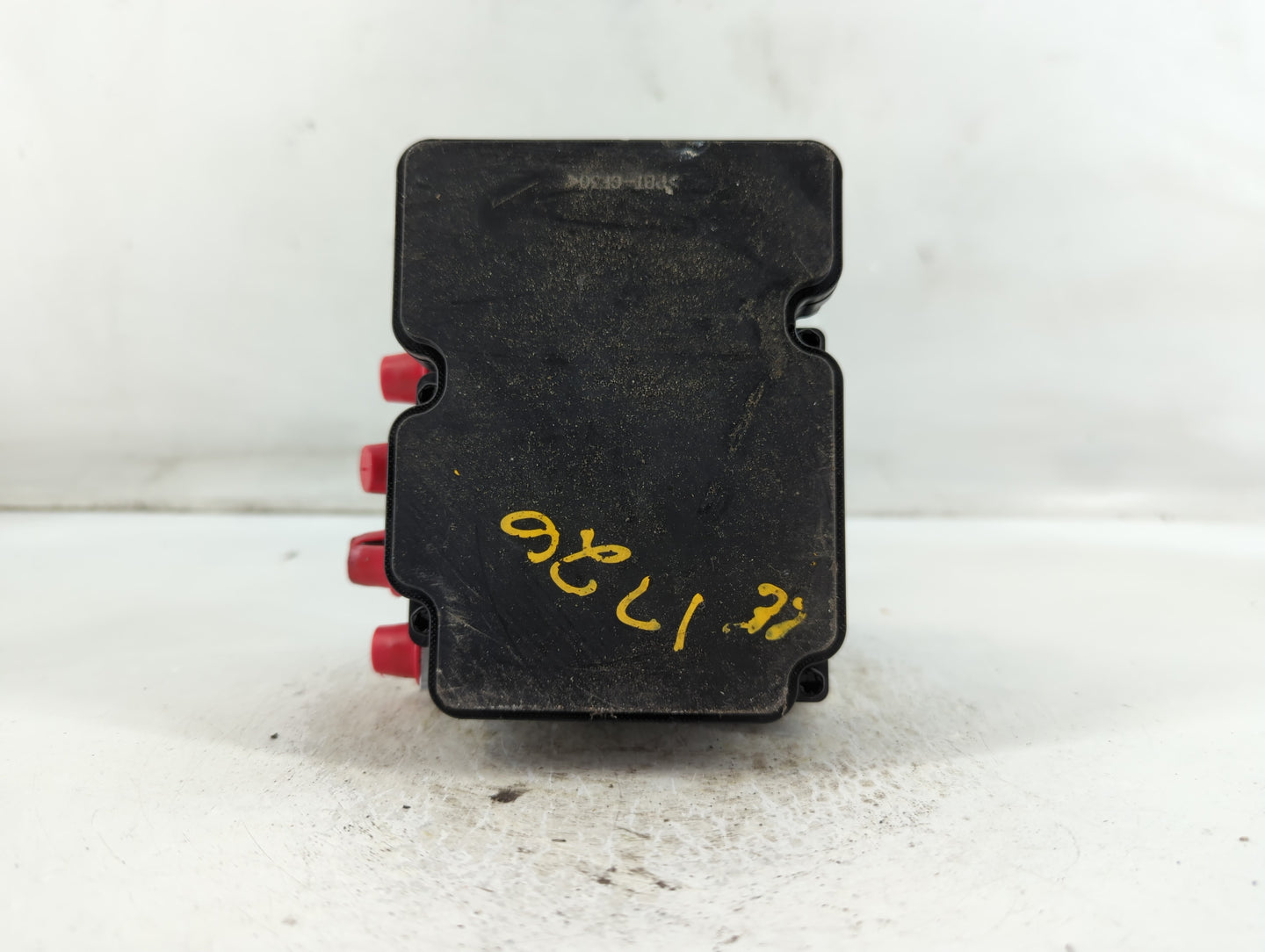 2019-2020 Hyundai Elantra ABS Pump Control Module Replacement P/N:61589-43100 58900-F2620 Fits Fits 2019 2020 OEM Used Auto Parts - Oemusedautoparts1.com