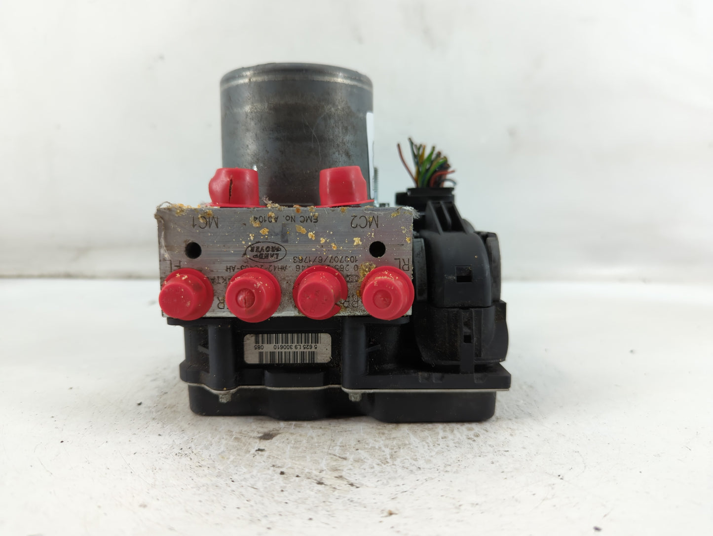 2010-2011 Land Rover Range Rover Sport ABS Pump Control Module Replacement P/N:100707/6/1763 EMC N0 A0104 Fits Fits 2010 2011 2012 OEM Used Auto Parts