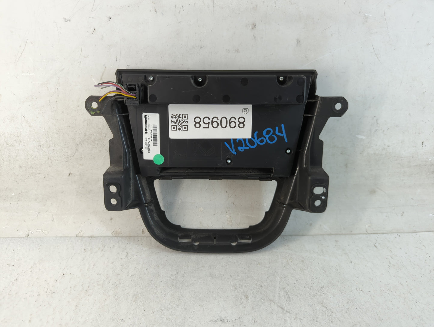 2013-2016 Buick Encore Climate Control Module Temperature AC/Heater Replacement P/N:95052533 Fits Fits 2012 2013 2014 2015 2016 OEM Used Auto Parts - Oemusedautoparts1.com