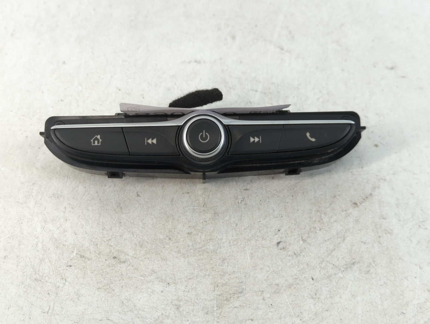 2012 Chevrolet Cruze Radio AM FM Cd Player Receiver Replacement P/N:84491778 Fits OEM Used Auto Parts - Oemusedautoparts1.com