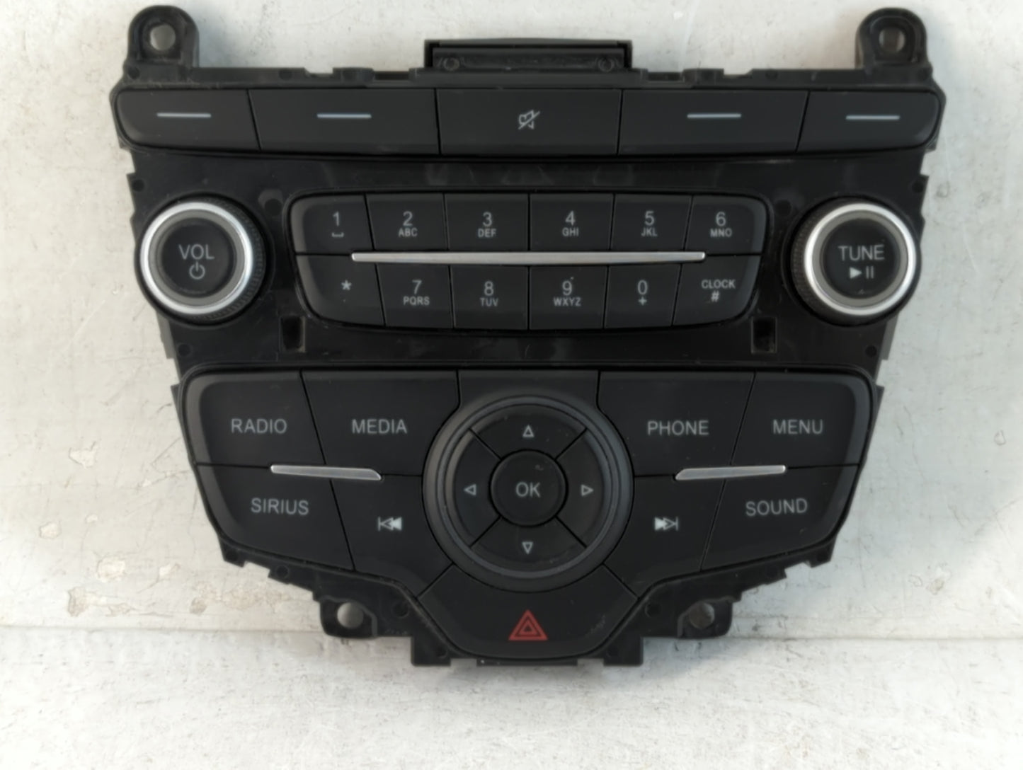 2015-2018 Ford Focus Radio AM FM Cd Player Receiver Replacement P/N:17025125-01 J1ET18K811KA Fits Fits 2015 2016 2017 2018 2019 OEM Used Auto Parts - Oemusedautoparts1.com
