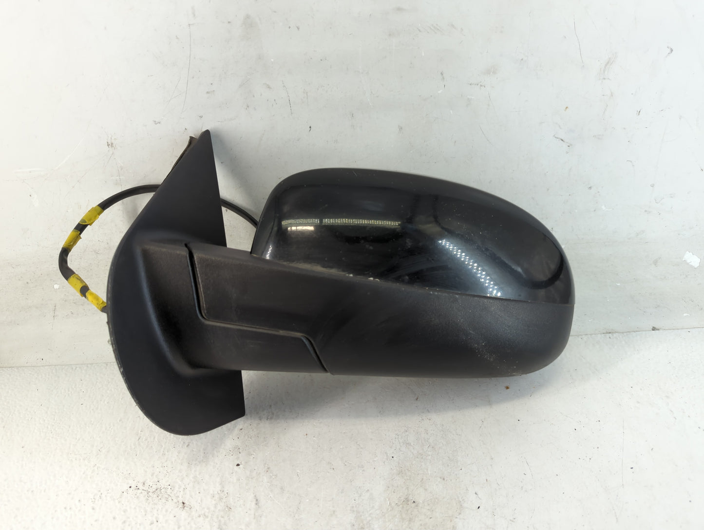 2008 Chevrolet Avalanche Driver Left Side View Manual Door Mirror