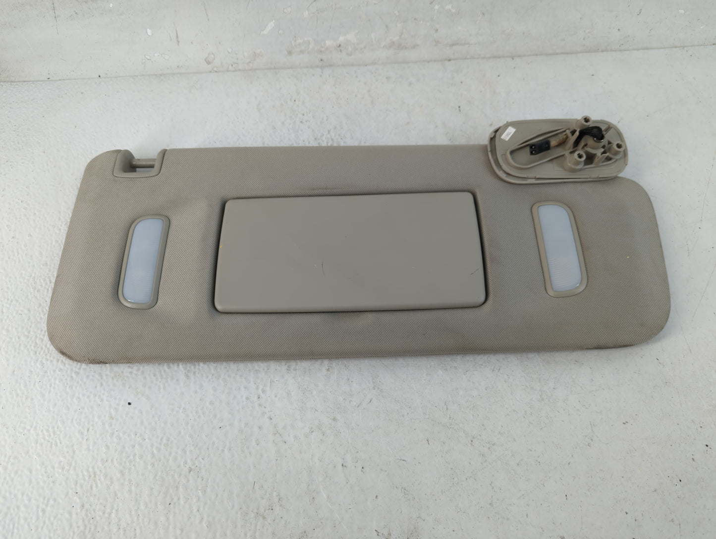 2007-2013 Chevrolet Avalanche Sun Visor Shade Replacement Driver Left Mirror Fits Fits 2007 2008 2009 2010 2011 2012 2013 2014 OEM Used Auto Parts