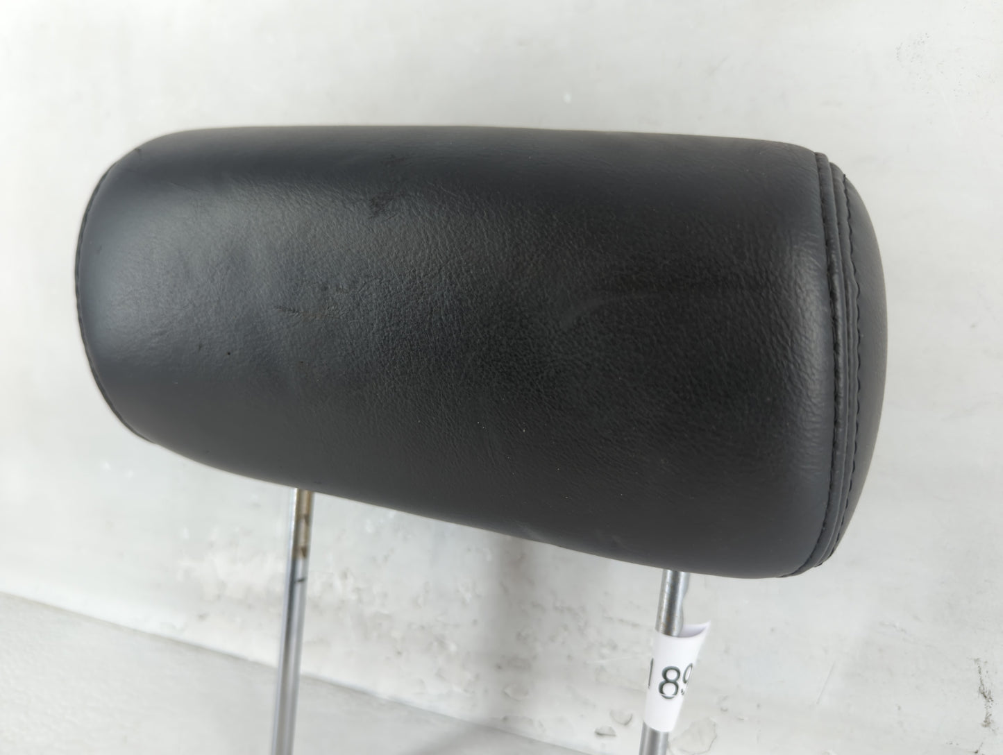 2007 Cadillac Escalade Esv Headrest Head Rest Rear Seat Fits OEM Used Auto Parts - Oemusedautoparts1.com