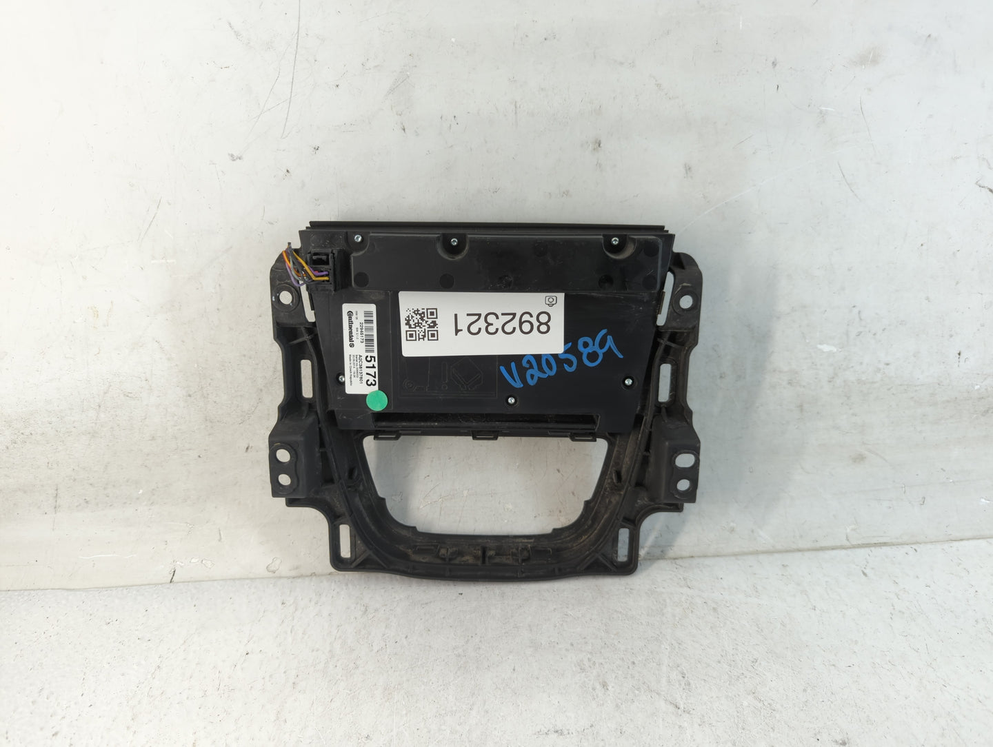 2012-2016 Buick Verano Radio Control Panel - Oemusedautoparts1.com