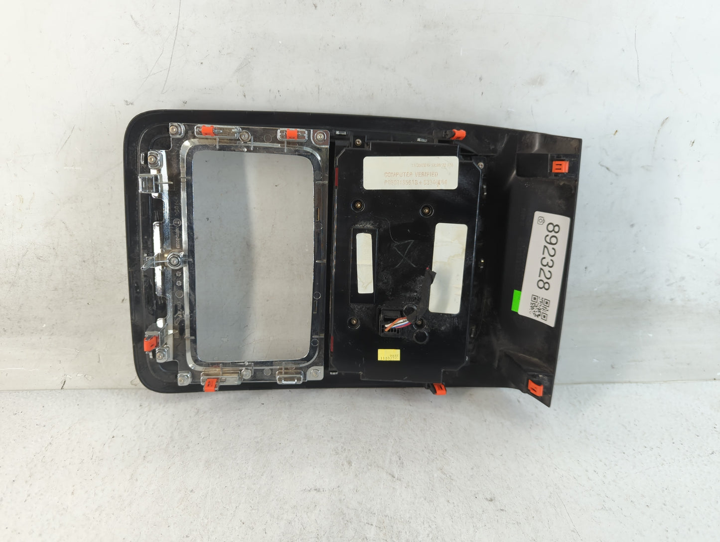 2011-2016 Dodge Durango Radio AM FM Cd Player Receiver Replacement P/N:P05094856AB Fits Fits 2011 2012 2013 2014 2015 2016 OEM Used Auto Parts - Oemusedautoparts1.com