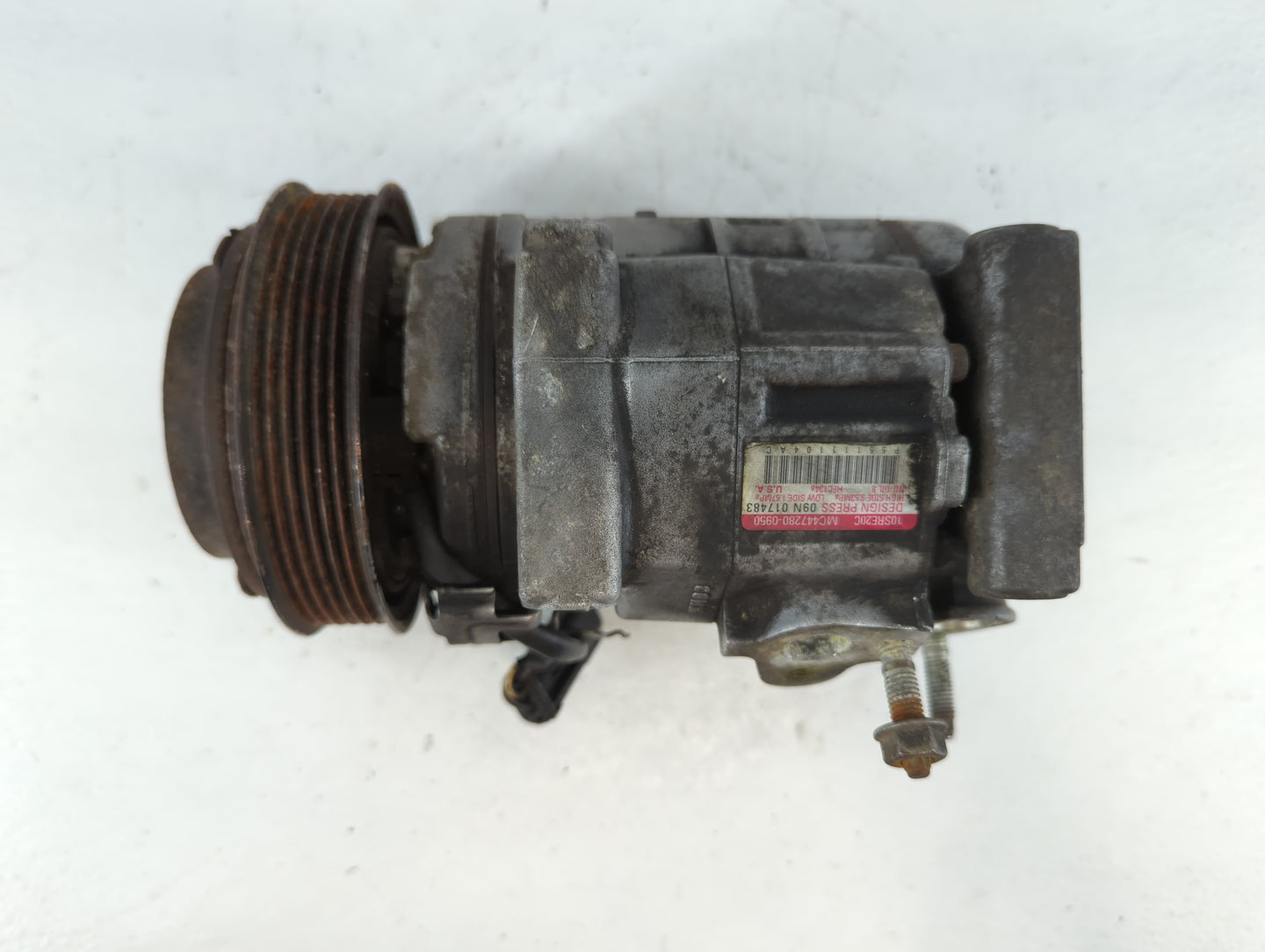 2011-2016 Chrysler Town & Country Air Conditioning A/c Ac Compressor Oem - Oemusedautoparts1.com