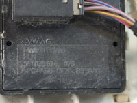 2014 Volkswagen Passat Overhead Roof Console - Oemusedautoparts1.com
