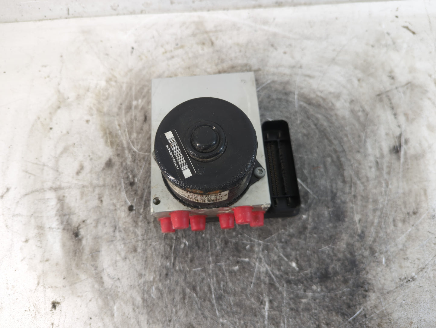 2004-2005 Mercedes-Benz C230 ABS Pump Control Module Replacement P/N:A 004 431 29 12 Q03 Fits Fits 2003 2004 2005 OEM Used Auto Parts