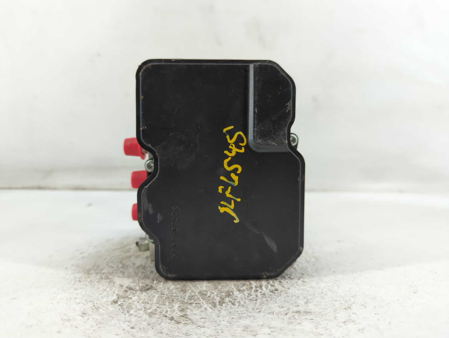 2019 Nissan Maxima ABS Pump Control Module Replacement P/N:116040-51210 Fits OEM Used Auto Parts - Oemusedautoparts1.com