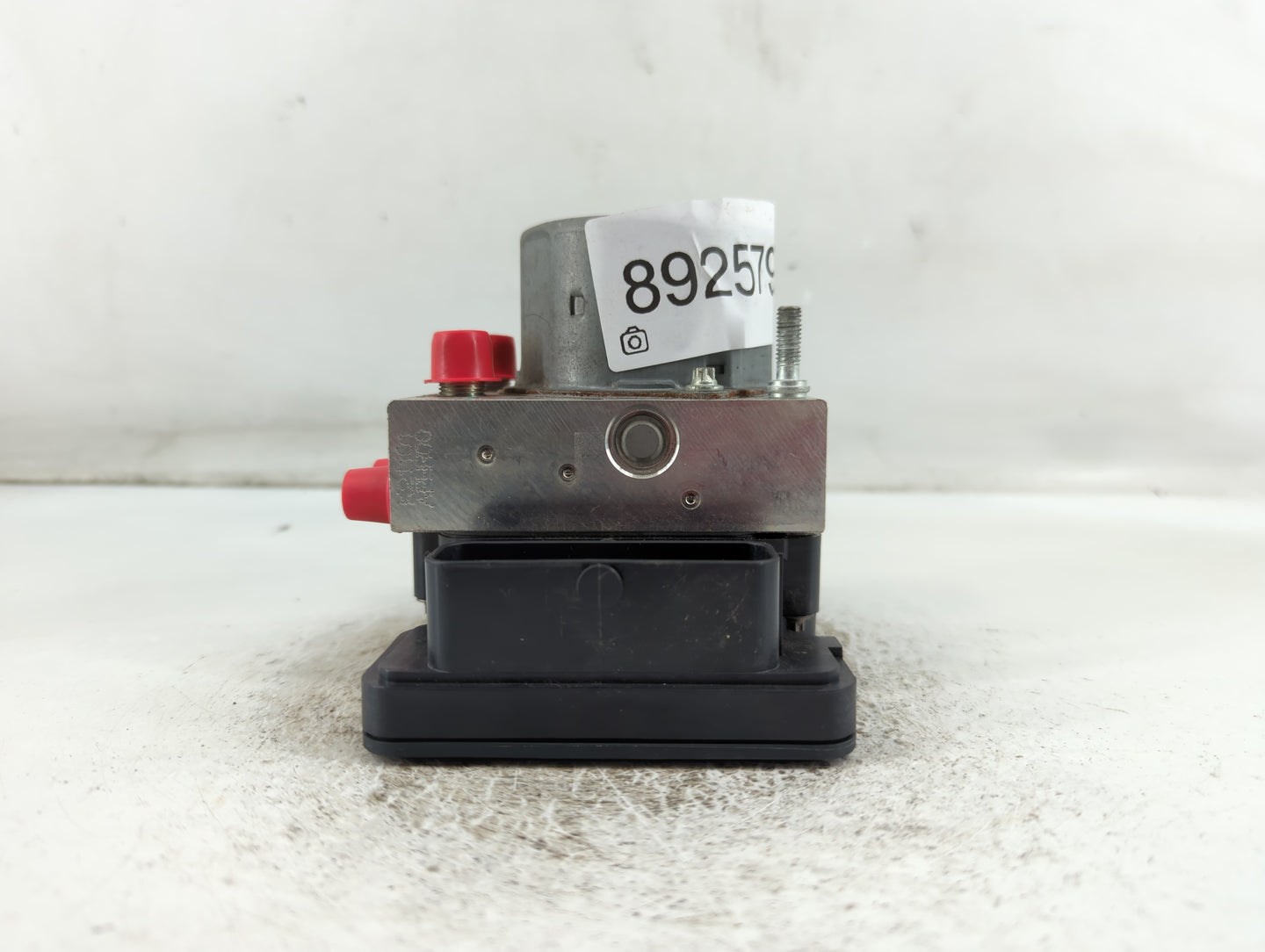 2018 Nissan Rogue ABS Pump Control Module Replacement P/N:269 829 Fits OEM Used Auto Parts - Oemusedautoparts1.com
