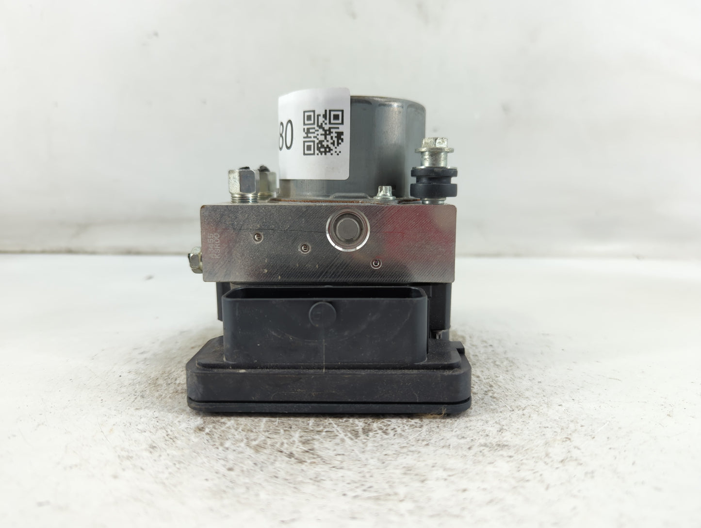 2019 Nissan Rogue Sport ABS Pump Control Module Replacement P/N:47660 6MM0A Fits OEM Used Auto Parts - Oemusedautoparts1.com