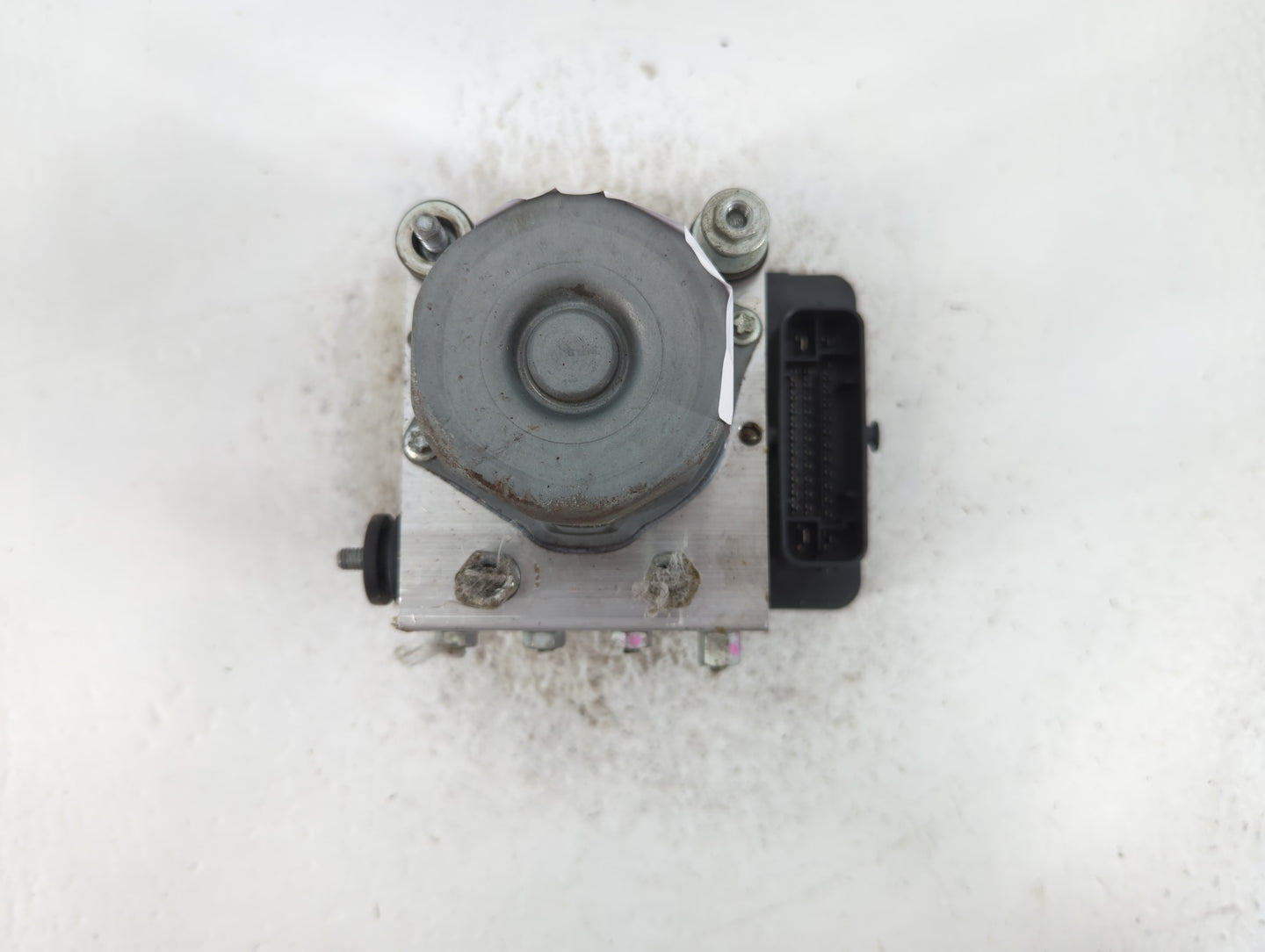 2020-2022 Nissan Versa ABS Pump Control Module Replacement P/N:47660 5ES0B Fits Fits 2020 2021 2022 OEM Used Auto Parts - Oemusedautoparts1.com
