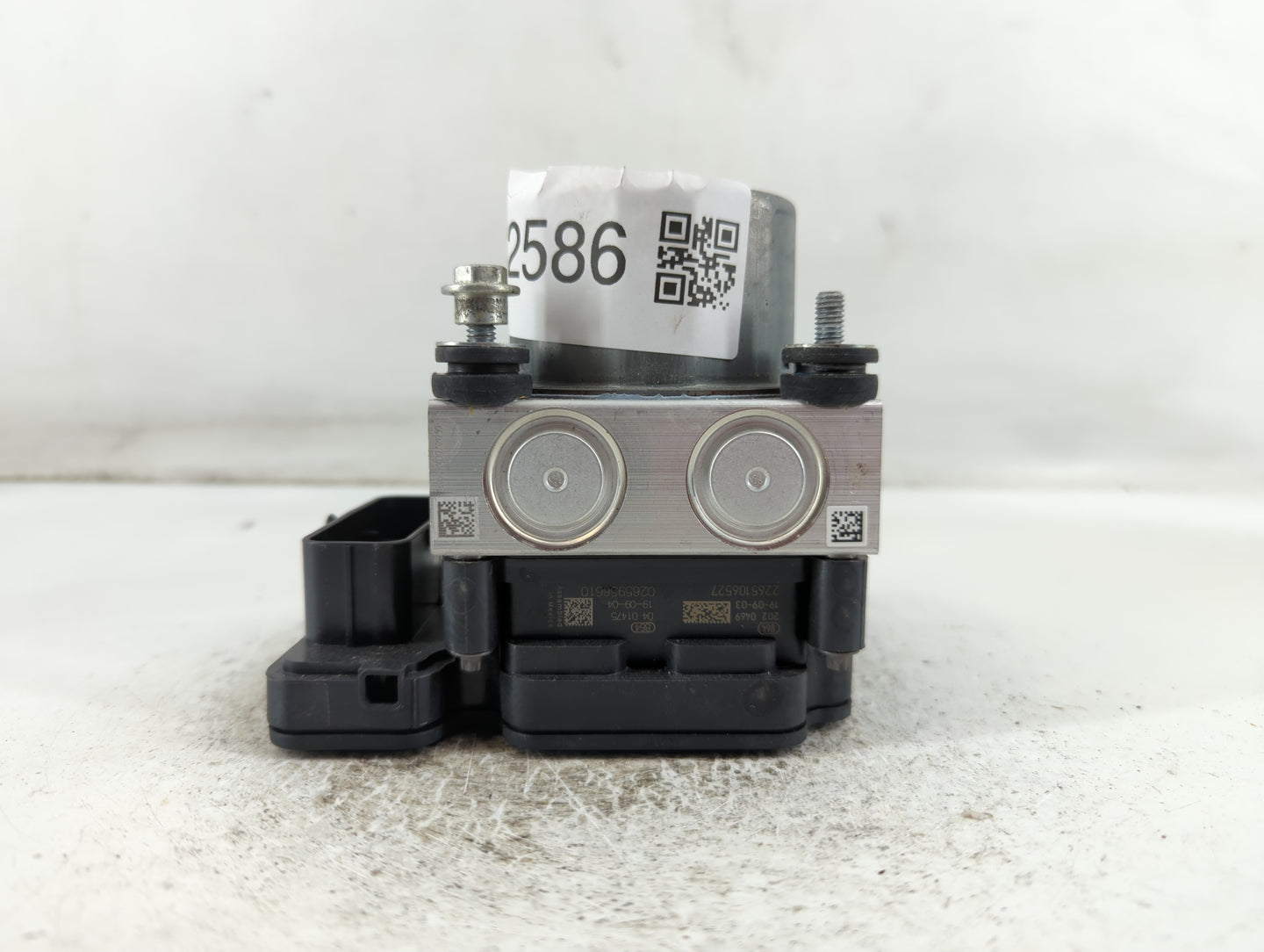 2020-2022 Nissan Versa ABS Pump Control Module Replacement P/N:47660 5ES0B Fits Fits 2020 2021 2022 OEM Used Auto Parts - Oemusedautoparts1.com