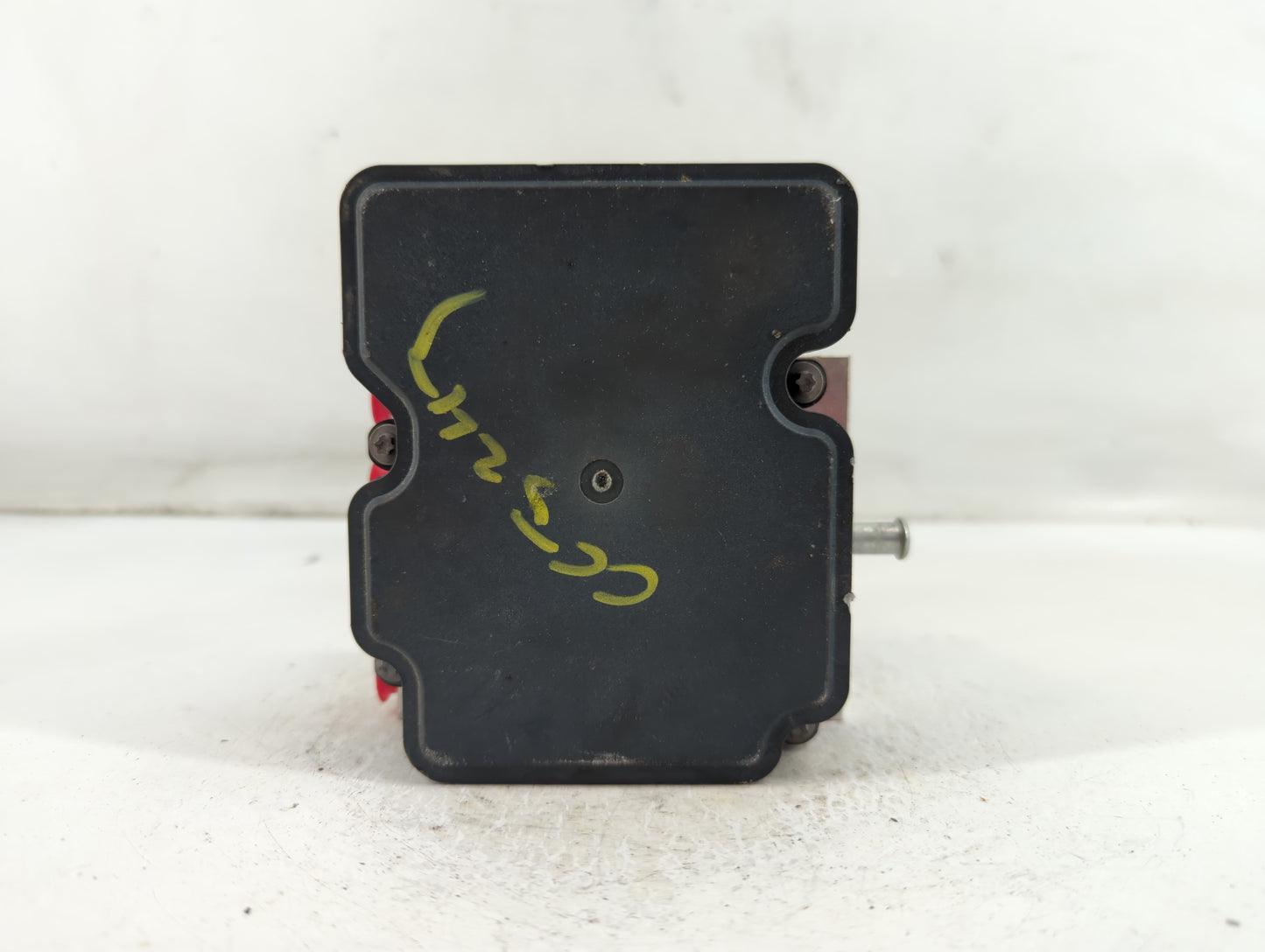 2018 Chevrolet Camaro ABS Pump Control Module Replacement P/N:065055766 8424 4637 Fits OEM Used Auto Parts - Oemusedautoparts1.com