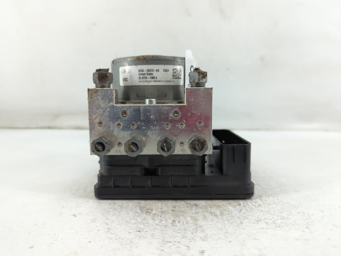 2019-2020 Lincoln Mkz ABS Pump Control Module Replacement P/N:KG9C-2B373-KD Fits Fits 2019 2020 OEM Used Auto Parts - Oemusedautoparts1.com
