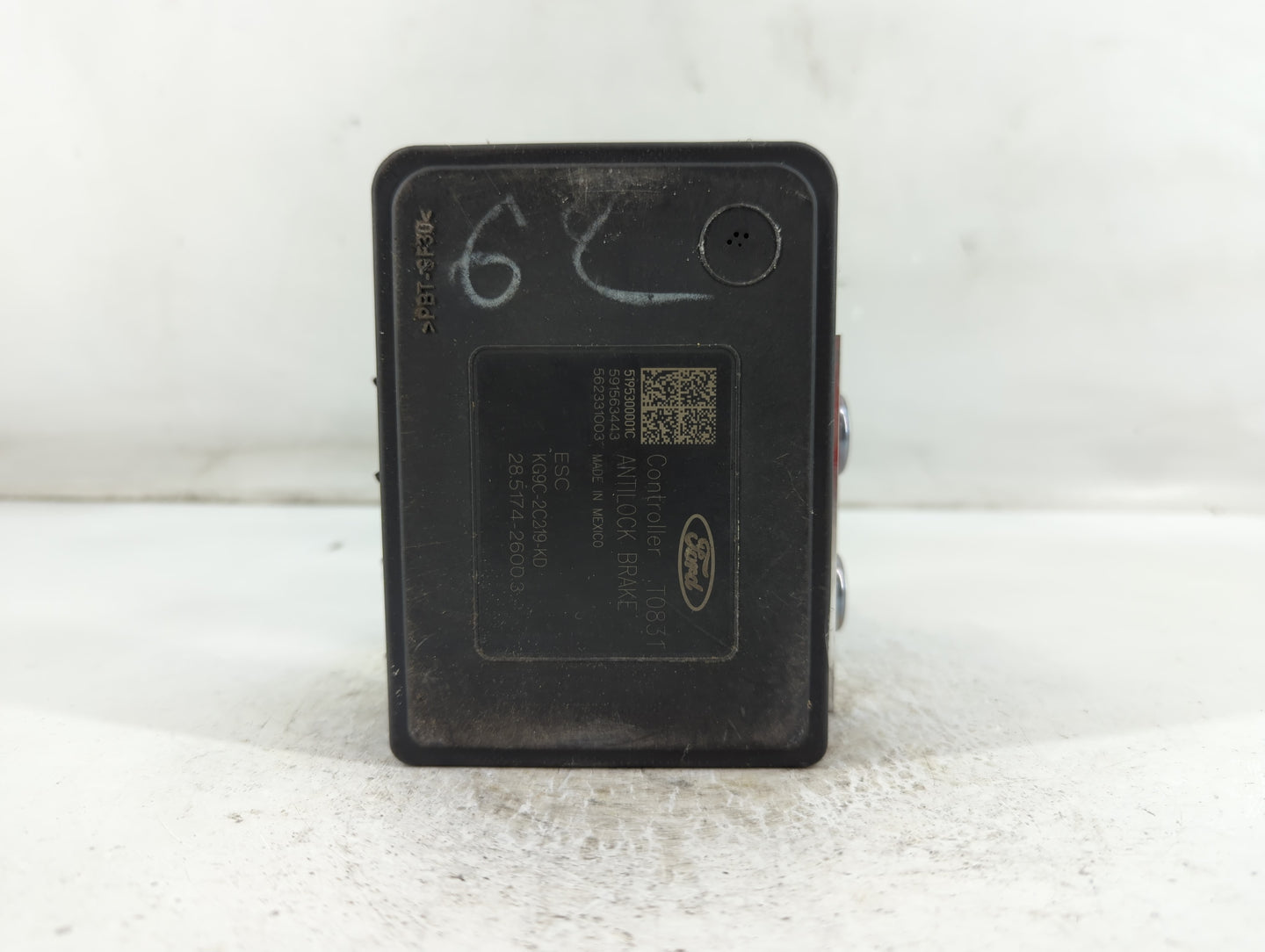 2019-2020 Lincoln Mkz ABS Pump Control Module Replacement P/N:KG9C-2B373-KD Fits Fits 2019 2020 OEM Used Auto Parts - Oemusedautoparts1.com