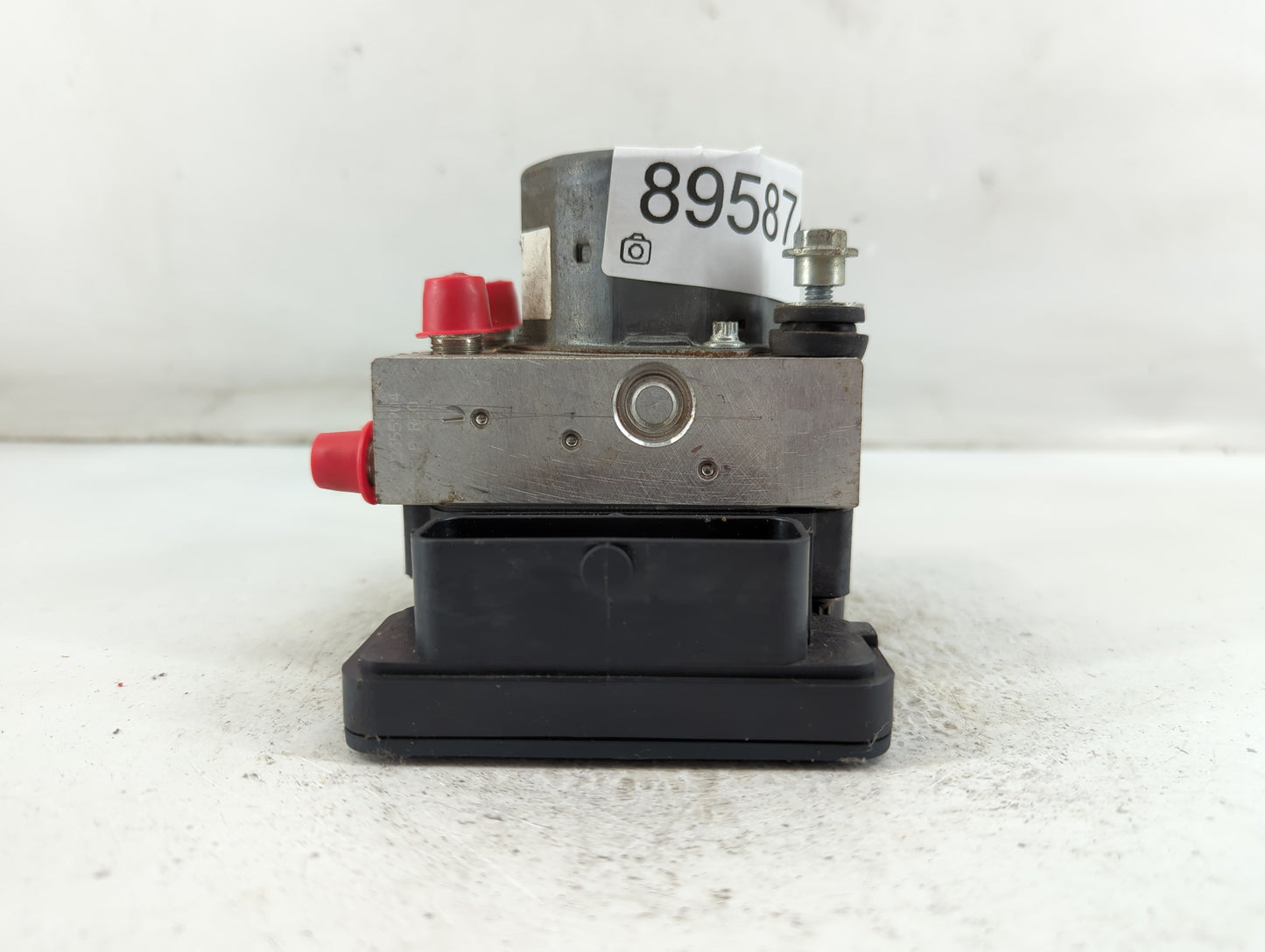 2015-2017 Nissan Murano ABS Pump Control Module Replacement P/N:269 681 Fits Fits 2015 2016 2017 OEM Used Auto Parts - Oemusedautoparts1.com