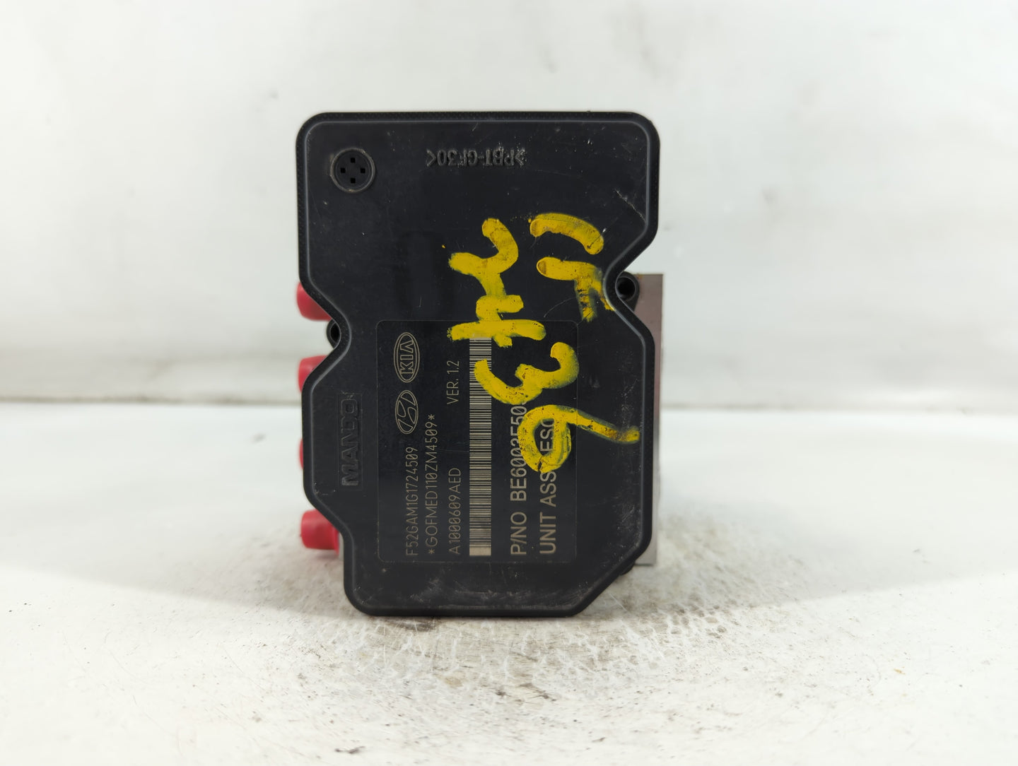2015 Hyundai Azera ABS Pump Control Module Replacement P/N:58920-3V350 Fits OEM Used Auto Parts - Oemusedautoparts1.com