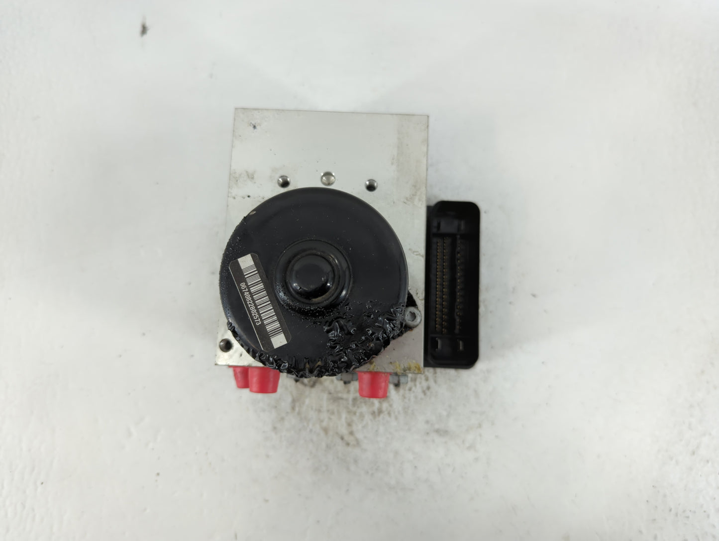2006-2007 Mercedes-Benz C350 ABS Pump Control Module Replacement P/N:A 203 431 16 12 Fits Fits 2006 2007 OEM Used Auto Parts - Oemusedautoparts1.com