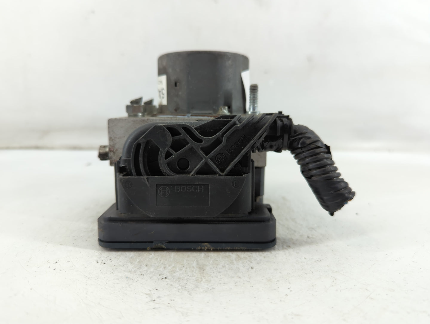 2013-2015 Acura Rdx ABS Pump Control Module Replacement P/N:X5VAA TX5A0 Fits Fits 2013 2014 2015 OEM Used Auto Parts - Oemusedautoparts1.com