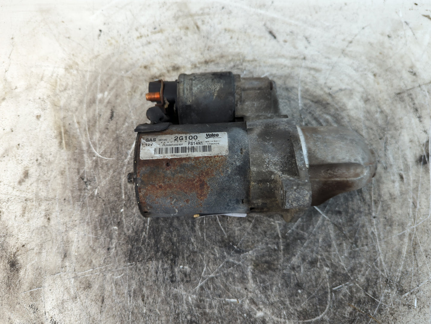 2014-2016 Kia Sorento Car Starter Motor Solenoid OEM P/N:36100-2G100 Fits Fits 2012 2013 2014 2015 2016 OEM Used Auto Parts - Oemusedautoparts1.com