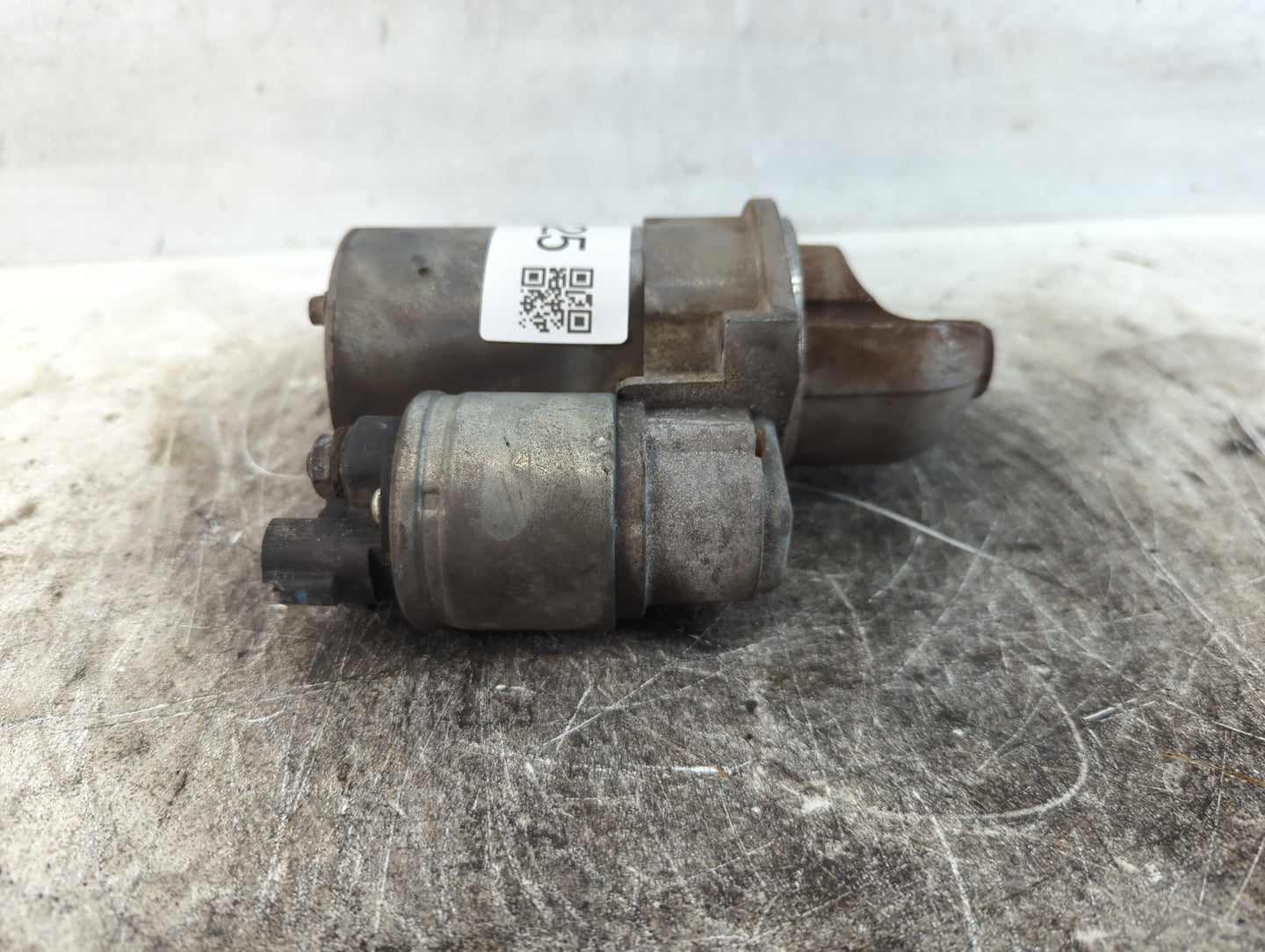 2014-2016 Kia Sorento Car Starter Motor Solenoid OEM P/N:36100-2G100 Fits Fits 2012 2013 2014 2015 2016 OEM Used Auto Parts - Oemusedautoparts1.com