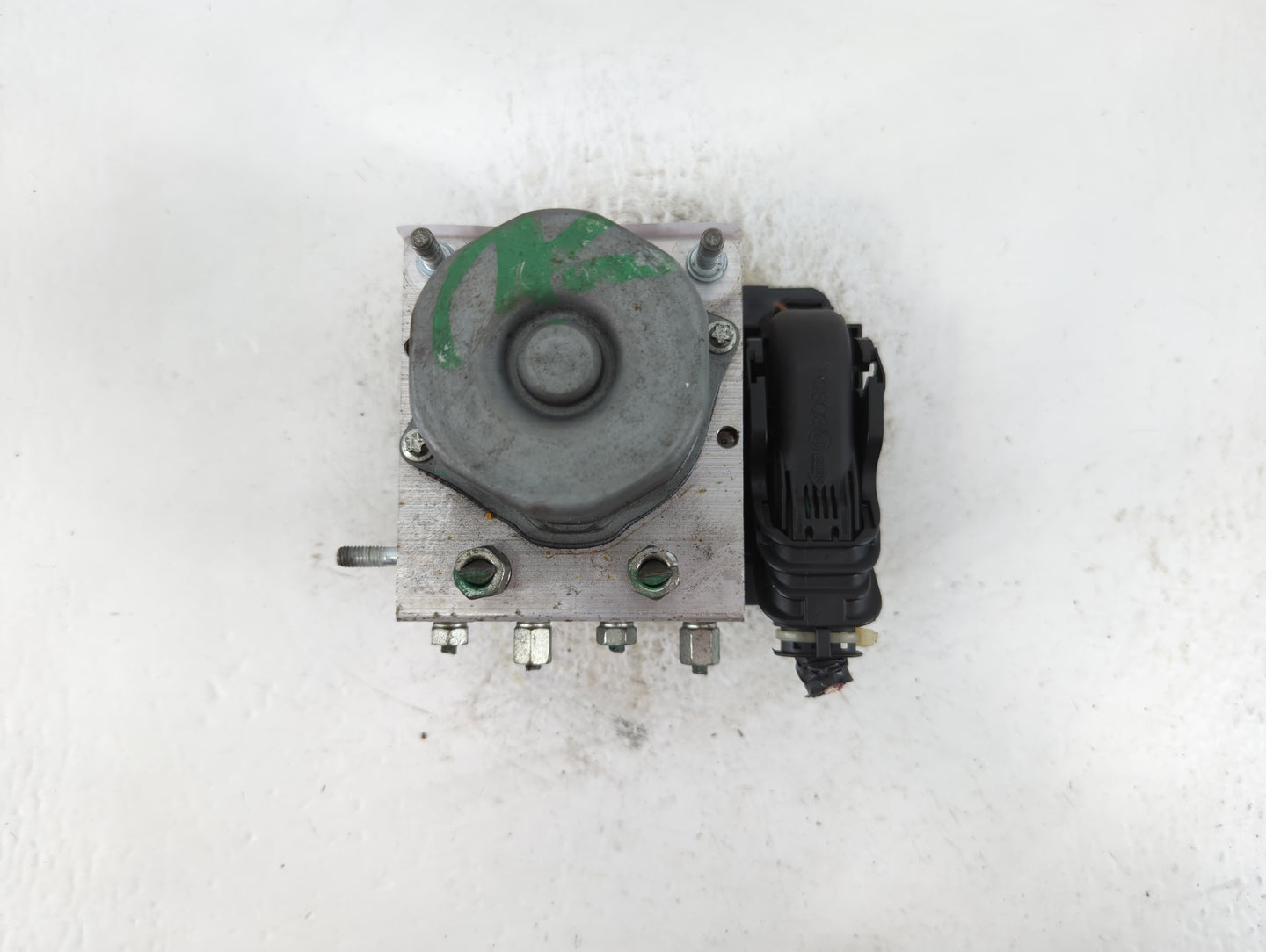 2017 Nissan Altima ABS Pump Control Module Replacement P/N:47660 9HS0A 269 644 Fits OEM Used Auto Parts - Oemusedautoparts1.com