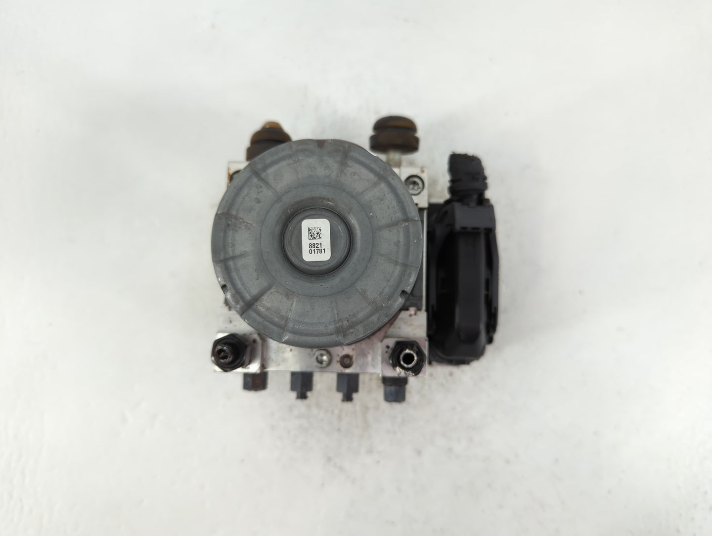 2018-2021 Hyundai Kona ABS Pump Control Module Replacement P/N:58900-J9100 Fits Fits 2018 2019 2020 2021 OEM Used Auto Parts - Oemusedautoparts1.com