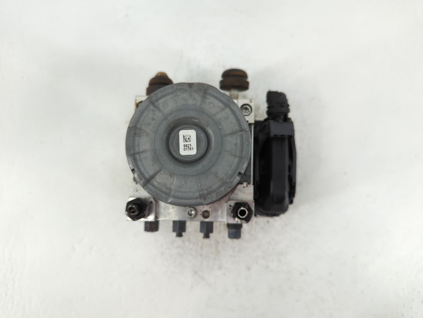 2018-2021 Hyundai Kona ABS Pump Control Module Replacement P/N:58900-J9100 Fits Fits 2018 2019 2020 2021 OEM Used Auto Parts - Oemusedautoparts1.com