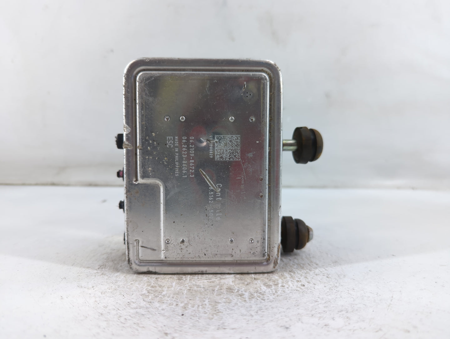 2018-2021 Hyundai Kona ABS Pump Control Module Replacement P/N:58900-J9100 Fits Fits 2018 2019 2020 2021 OEM Used Auto Parts - Oemusedautoparts1.com