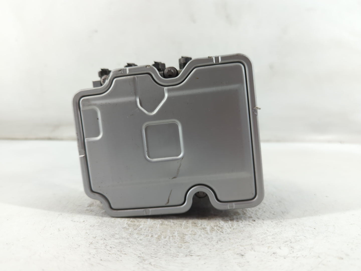 2021 Nissan Rogue ABS Pump Control Module Replacement P/N:47660 6RA9B 970 248 Fits OEM Used Auto Parts - Oemusedautoparts1.com