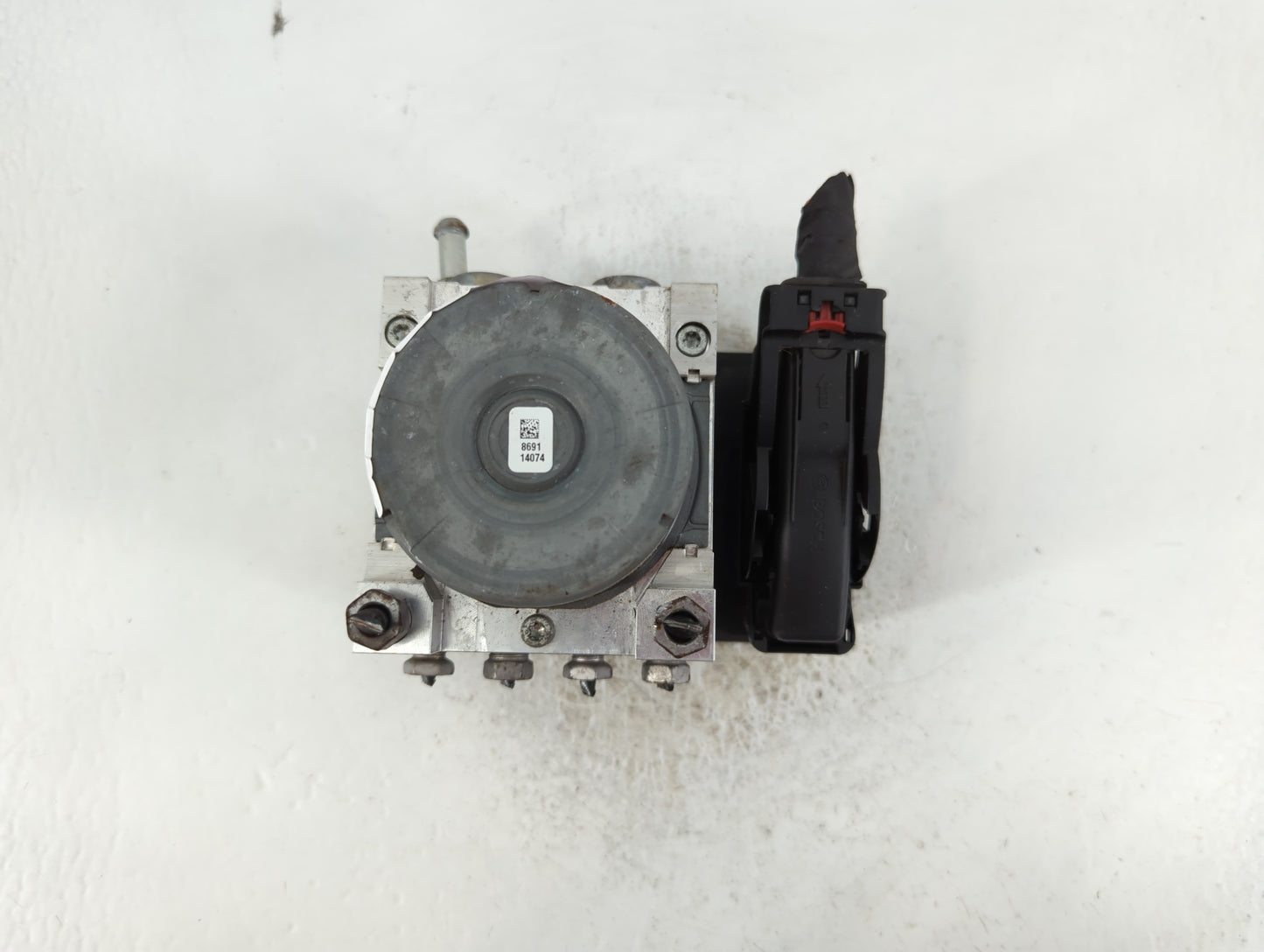 2018-2019 Chevrolet Equinox ABS Pump Control Module Replacement P/N:84254906 Fits Fits 2018 2019 2020 2021 OEM Used Auto Parts - Oemusedautoparts1.com