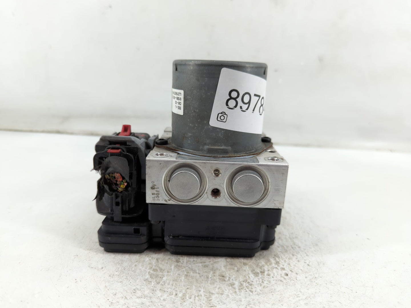 2014-2016 Kia Optima ABS Pump Control Module Replacement P/N:58500-4U701 Fits Fits 2014 2015 2016 OEM Used Auto Parts - Oemusedautoparts1.com