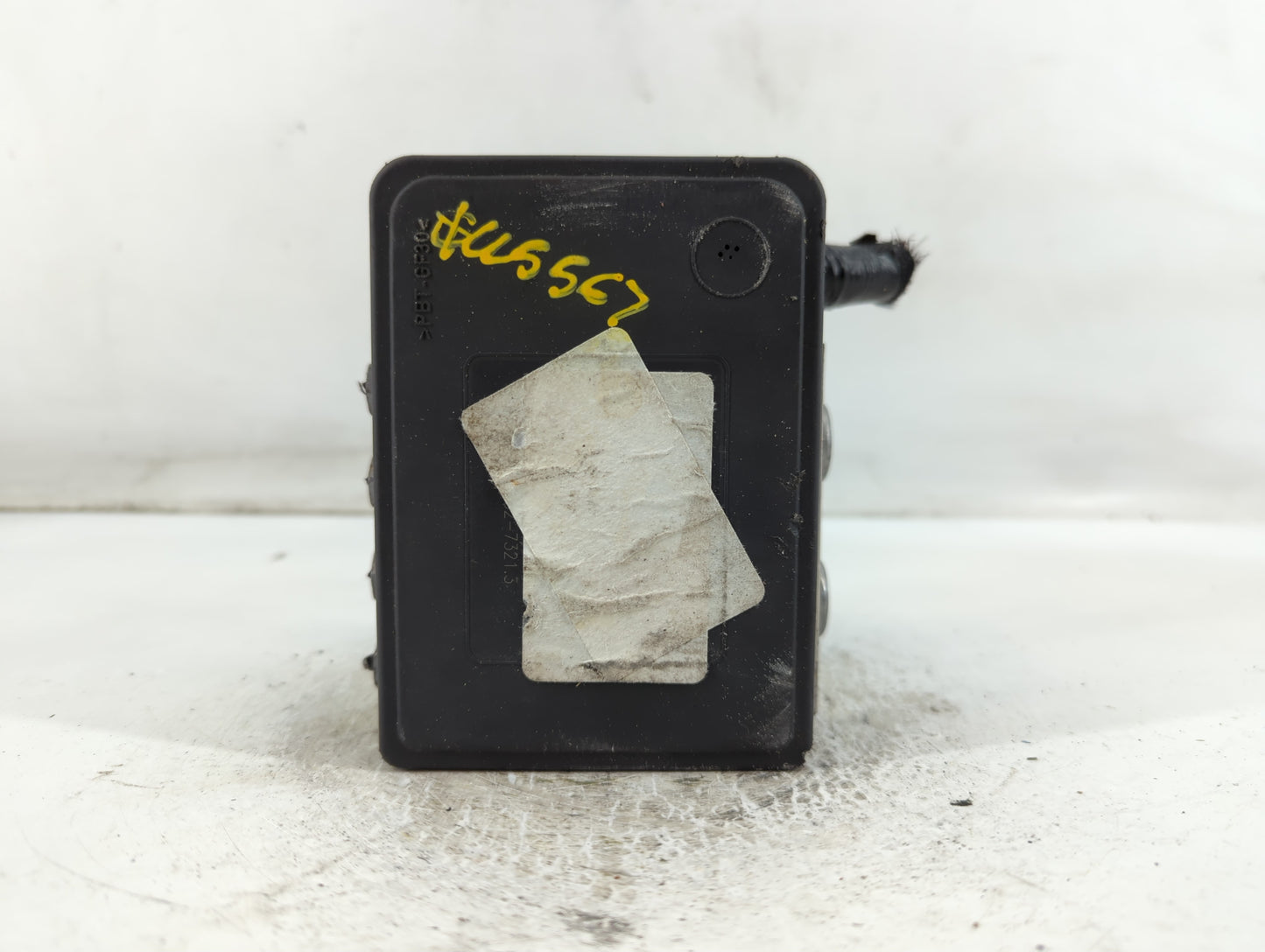 2015-2018 Ford Edge ABS Pump Control Module Replacement P/N:F2GC-2C405-AK Fits Fits 2015 2016 2017 2018 OEM Used Auto Parts - Oemusedautoparts1.com