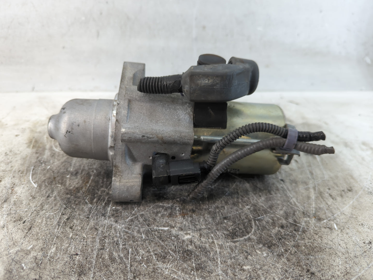 2020 Honda Cr-V Car Starter Motor Solenoid OEM P/N:12V-1.6 SM-75009 Fits Fits 2016 2017 OEM Used Auto Parts - Oemusedautoparts1.com