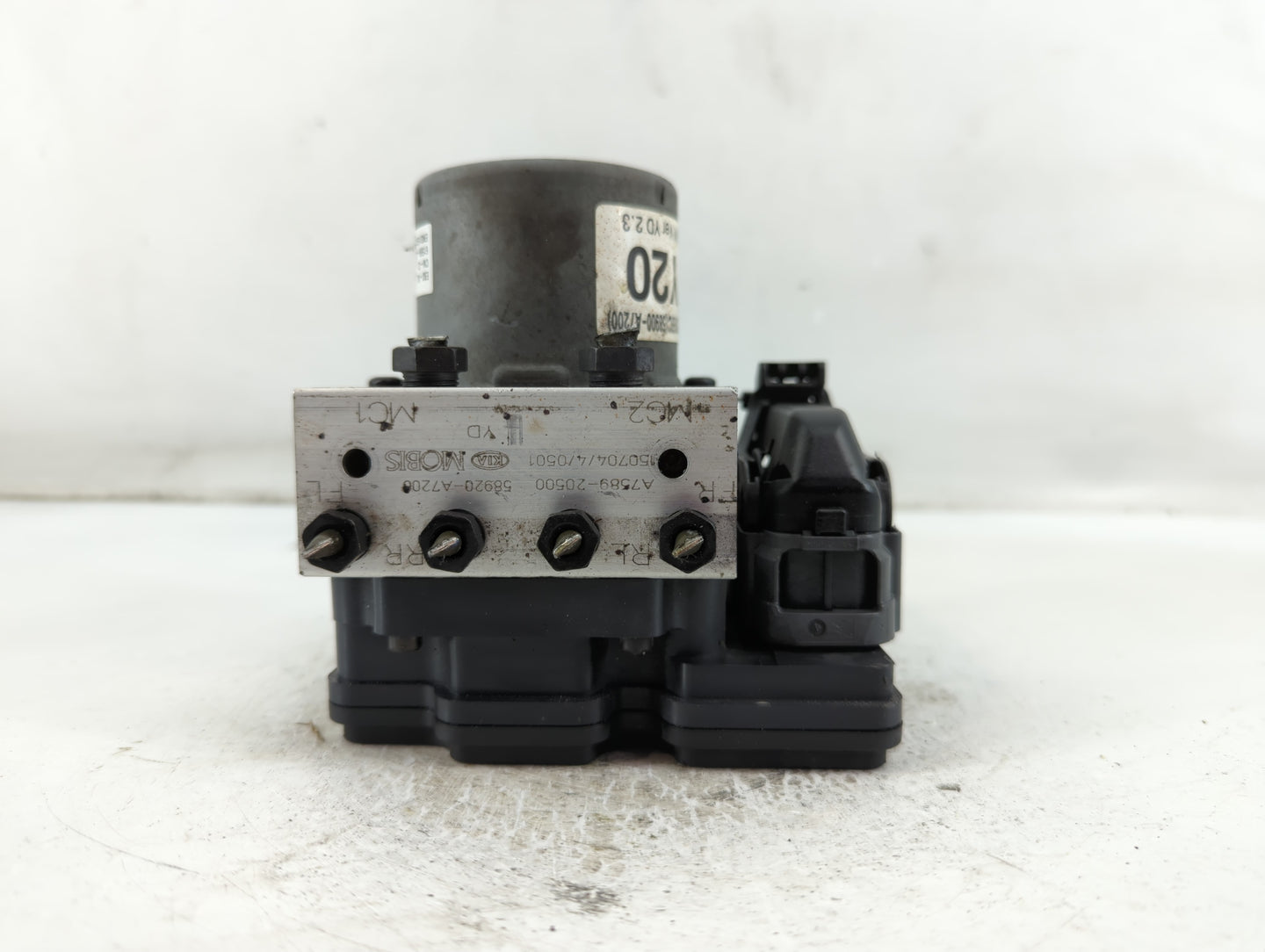 2014-2016 Kia Forte ABS Pump Control Module Replacement P/N:58900-A7200 Fits Fits 2014 2015 2016 OEM Used Auto Parts - Oemusedautoparts1.com