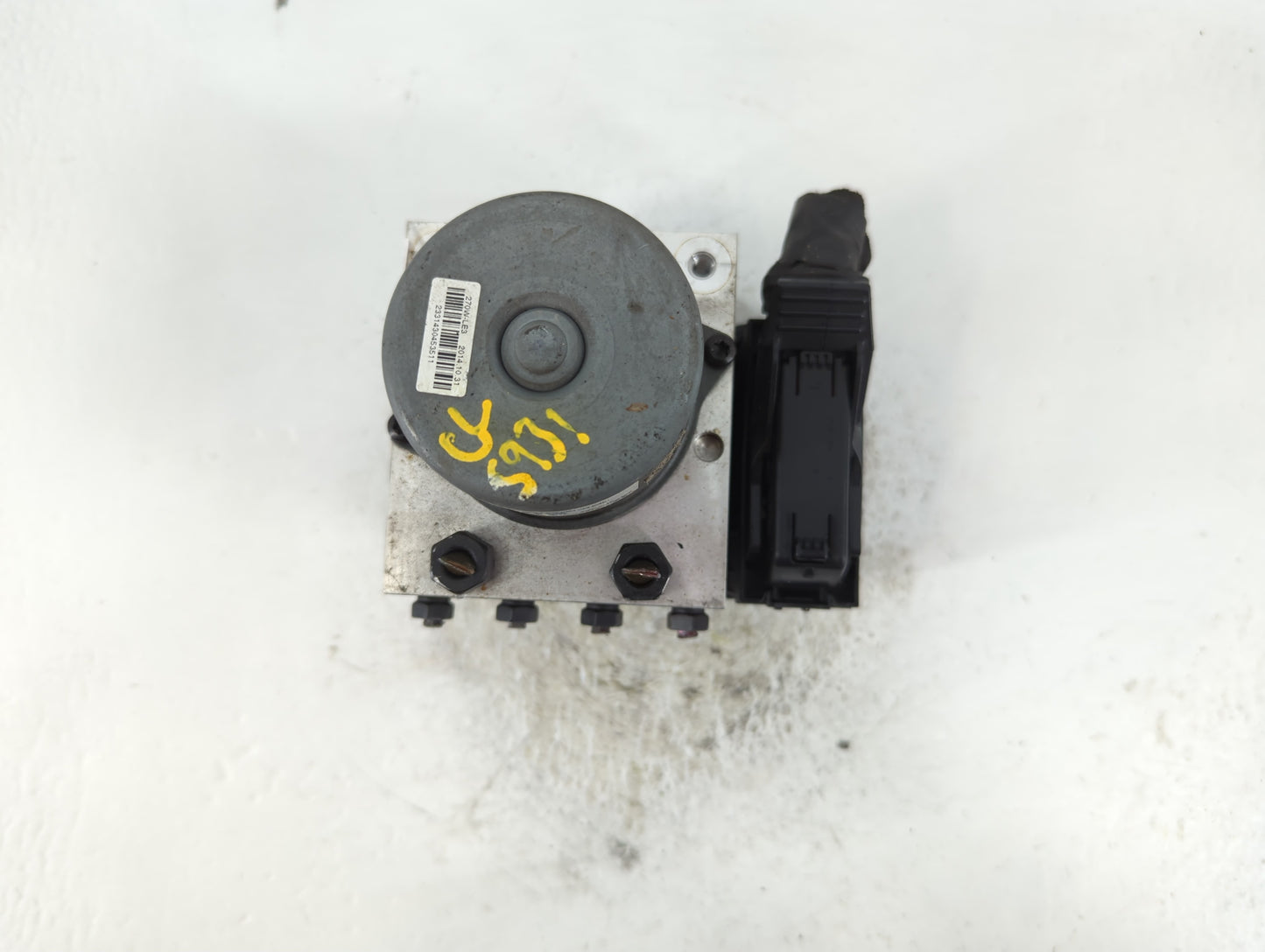 2015-2017 Hyundai Veloster ABS Pump Control Module Replacement P/N:58920-2V470 Fits Fits 2015 2016 2017 OEM Used Auto Parts - Oemusedautoparts1.com