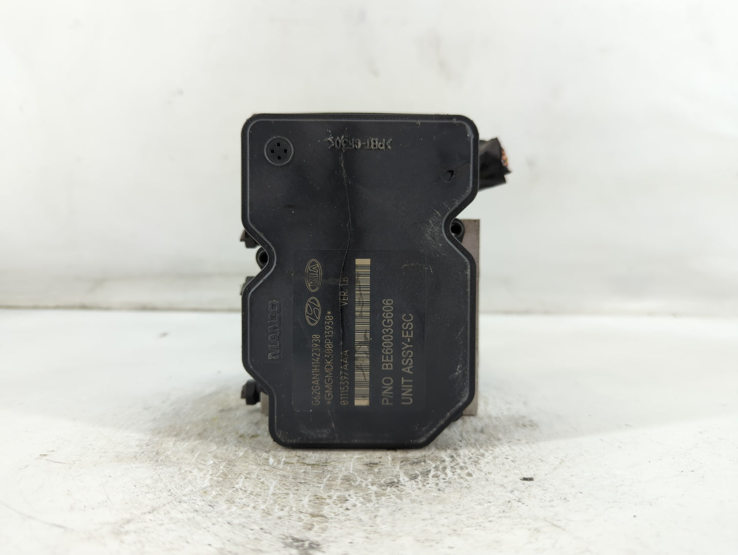 2015-2017 Hyundai Veloster ABS Pump Control Module Replacement P/N:58920-2V470 Fits Fits 2015 2016 2017 OEM Used Auto Parts - Oemusedautoparts1.com