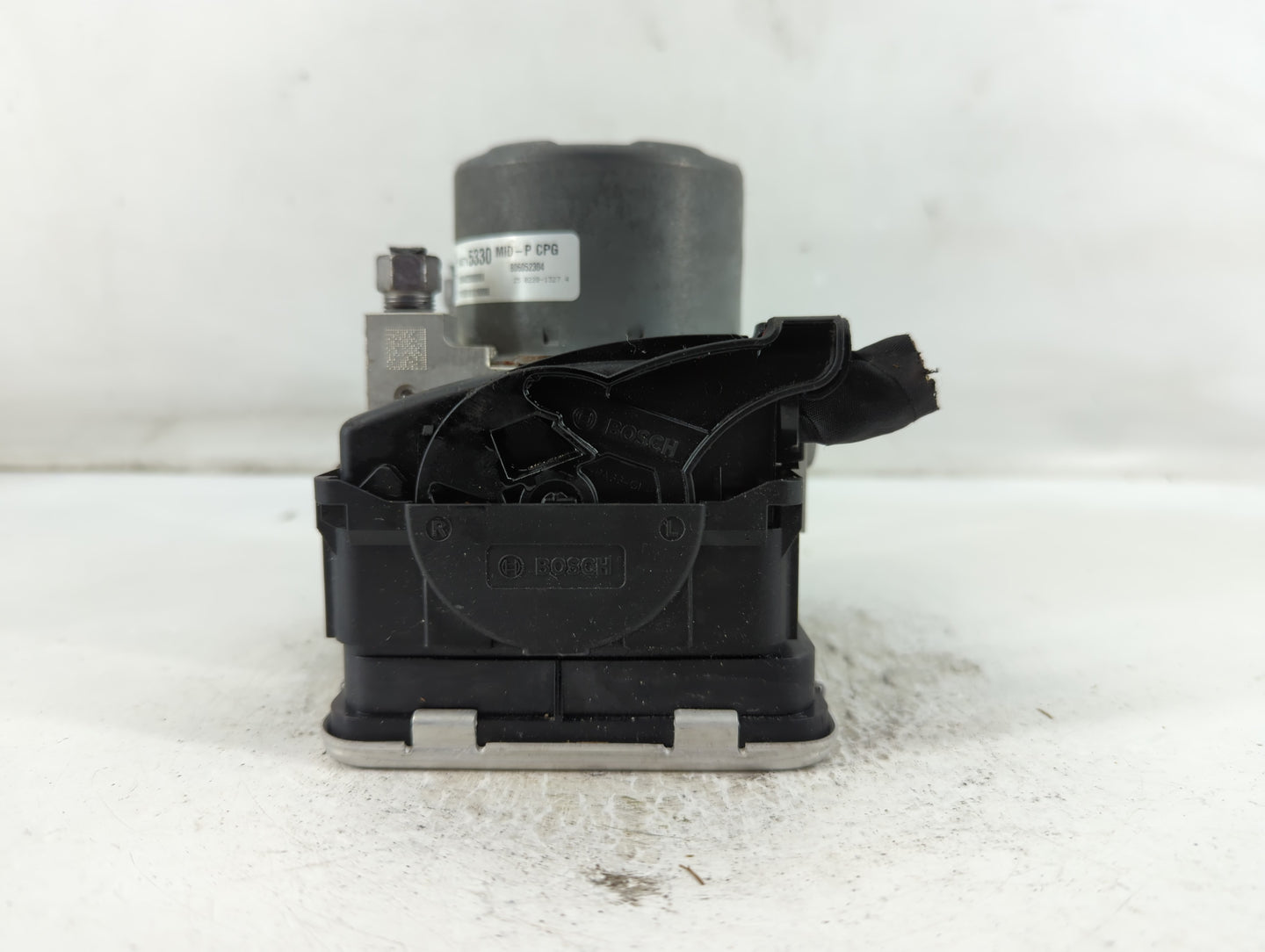 2020 Chevrolet Equinox ABS Pump Control Module Replacement P/N:84715330 846556976 Fits Fits 2021 OEM Used Auto Parts - Oemusedautoparts1.com