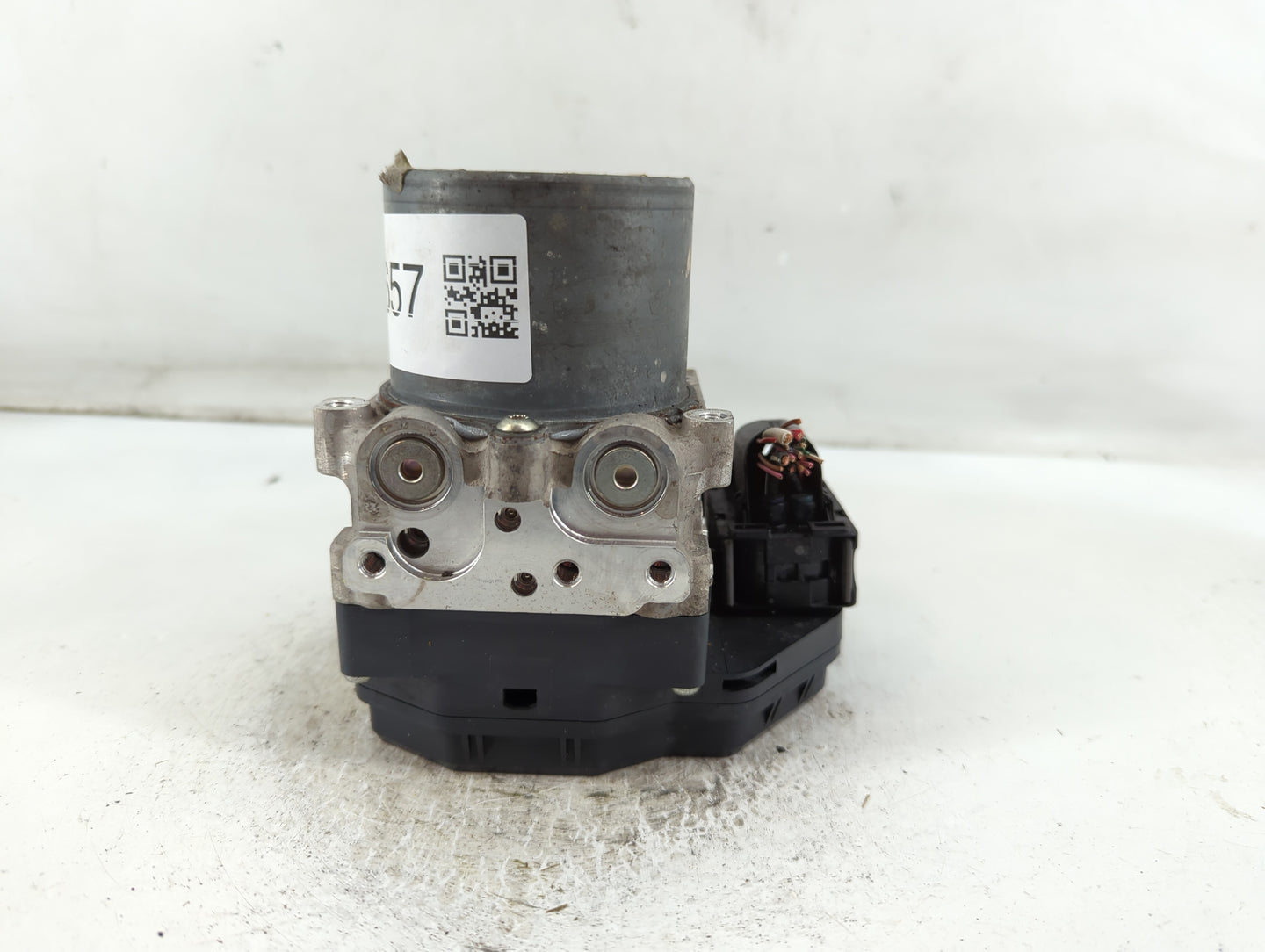 2016 Infiniti Qx60 ABS Pump Control Module Replacement P/N:47660 9NF0B Fits OEM Used Auto Parts - Oemusedautoparts1.com
