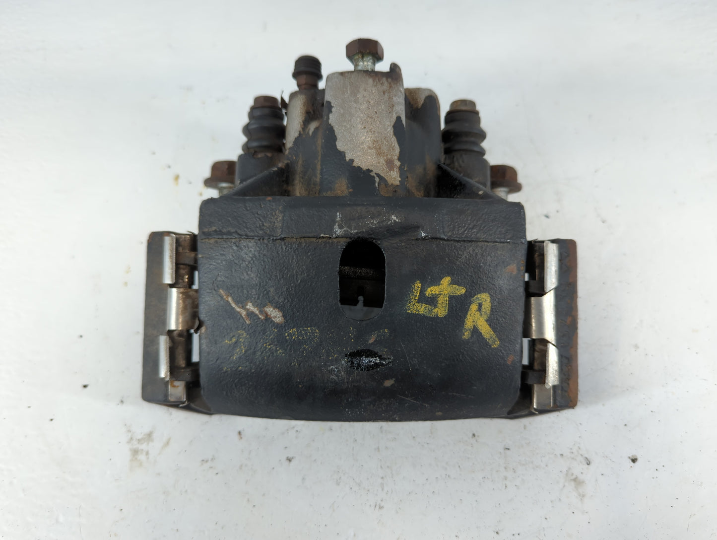 2003-2005 Dodge Durango Rear Passenger Right Brake Caliper - Oemusedautoparts1.com