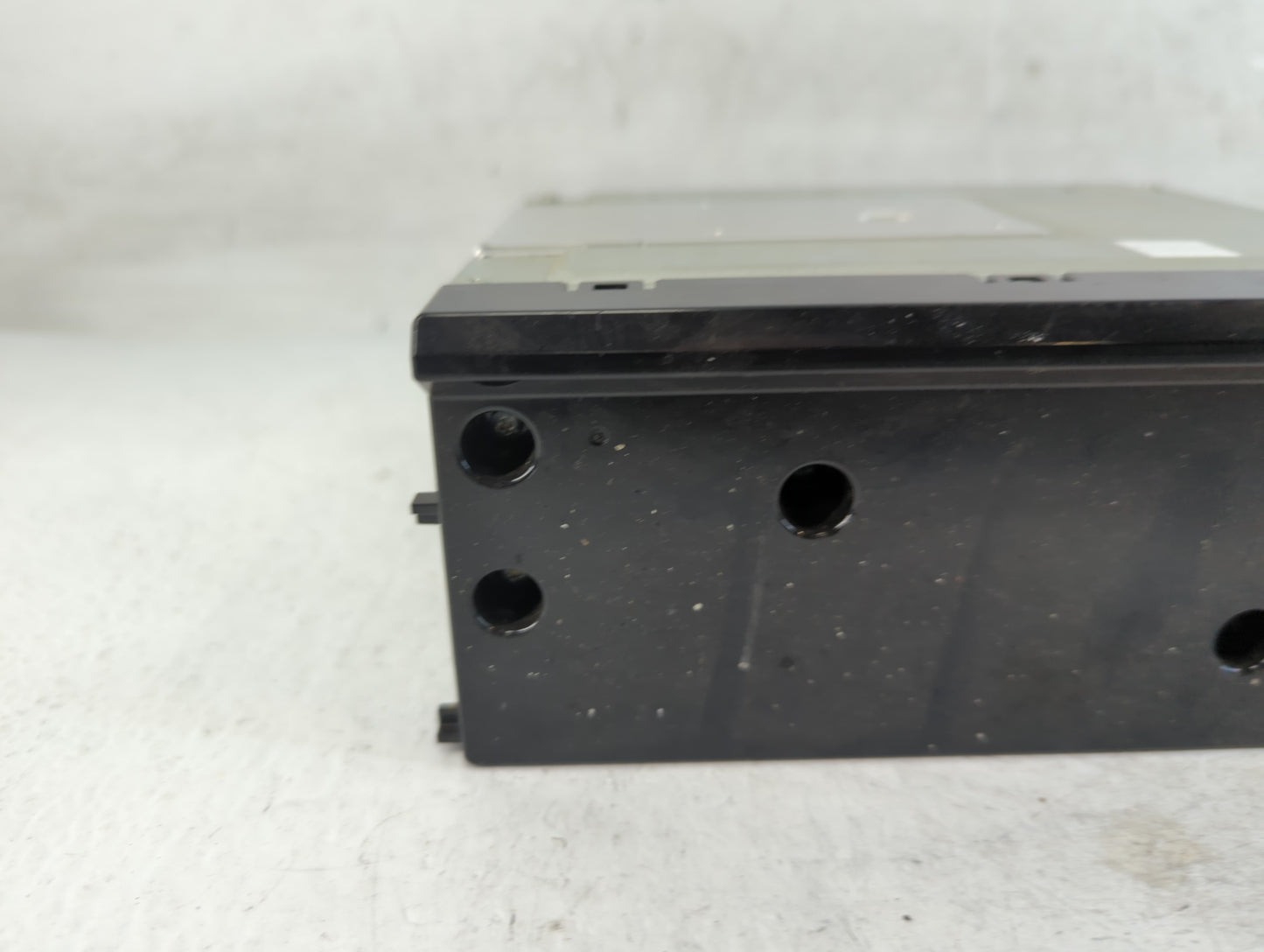 2018-2022 Honda Cr-V Radio AM FM Cd Player Receiver Replacement P/N:991KP560 Fits Fits 2018 2019 2020 2021 2022 OEM Used Auto Parts - Oemusedautoparts1.com