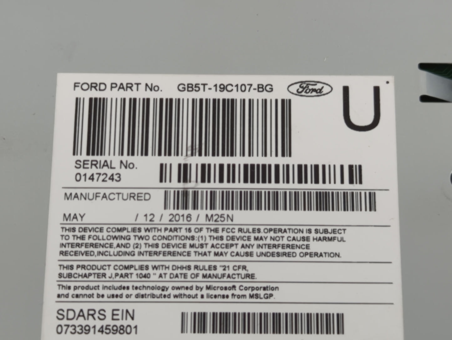 2016-2017 Ford Explorer Radio AM FM Cd Player Receiver Replacement P/N:GB5T-19C107-BG HB5T-19C107-BB Fits Fits 2016 2017 OEM Used Auto Parts - Oemusedautoparts1.com