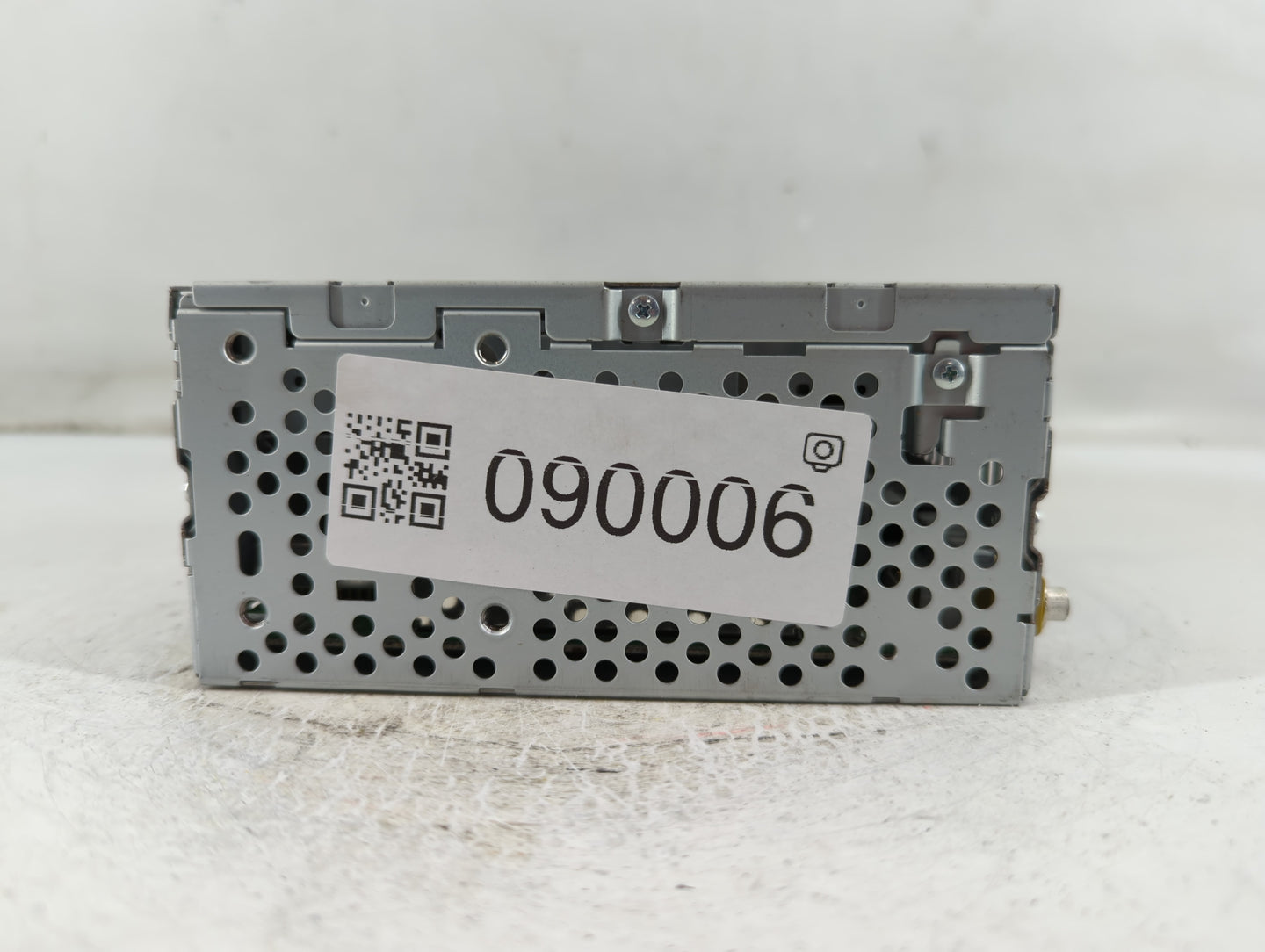 2011 Lincoln Mkx Radio AM FM Cd Player Receiver Replacement P/N:BT4T-19C107-FB Fits OEM Used Auto Parts - Oemusedautoparts1.com