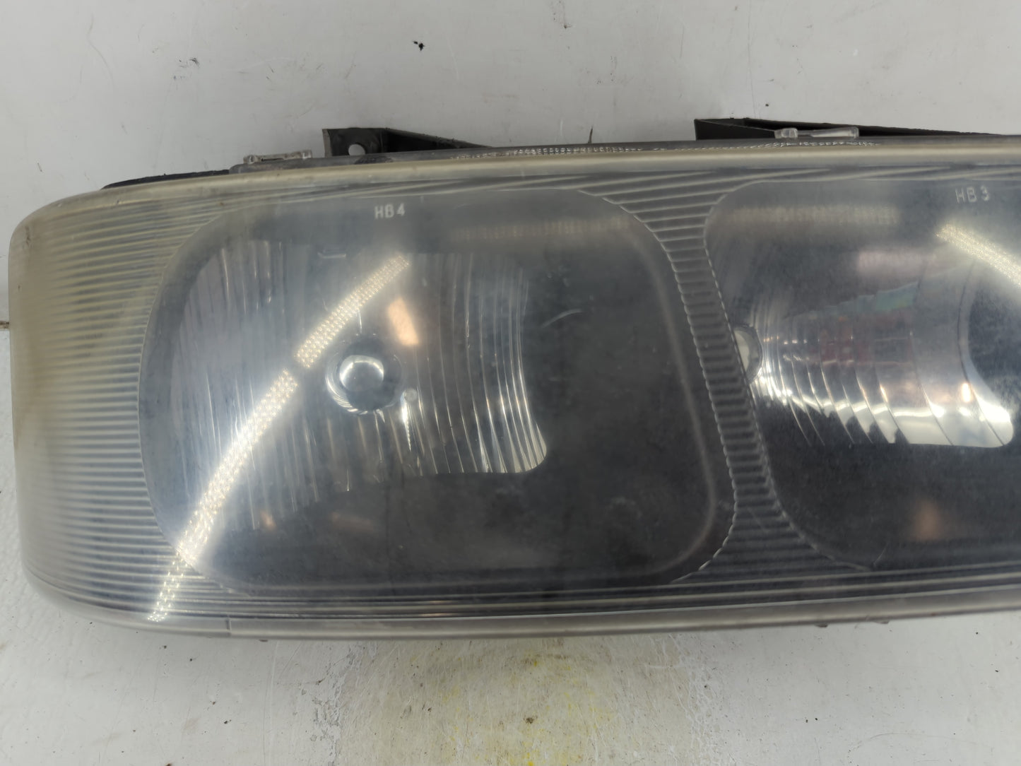 2008 Chevrolet Express 3500 Passenger Right Oem Head Light Headlight Lamp